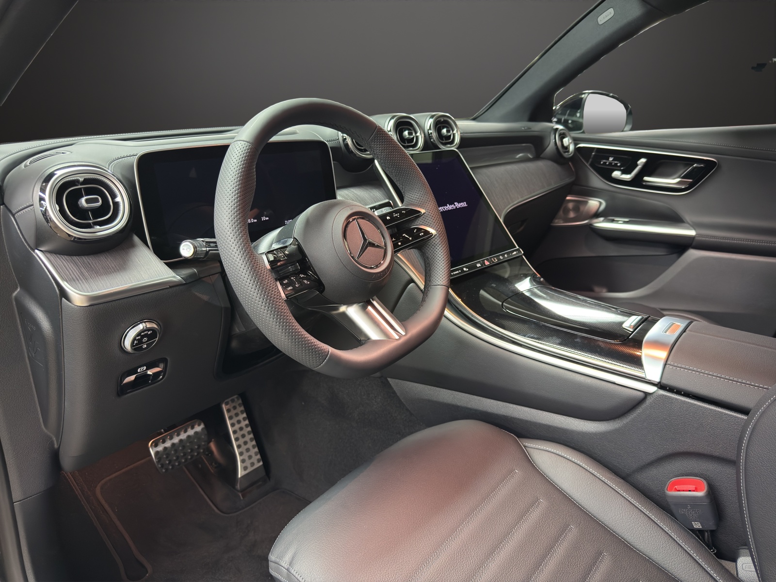MERCEDES-BENZ GLC Coupé 200 4Matic 9G-Tronic-image-9