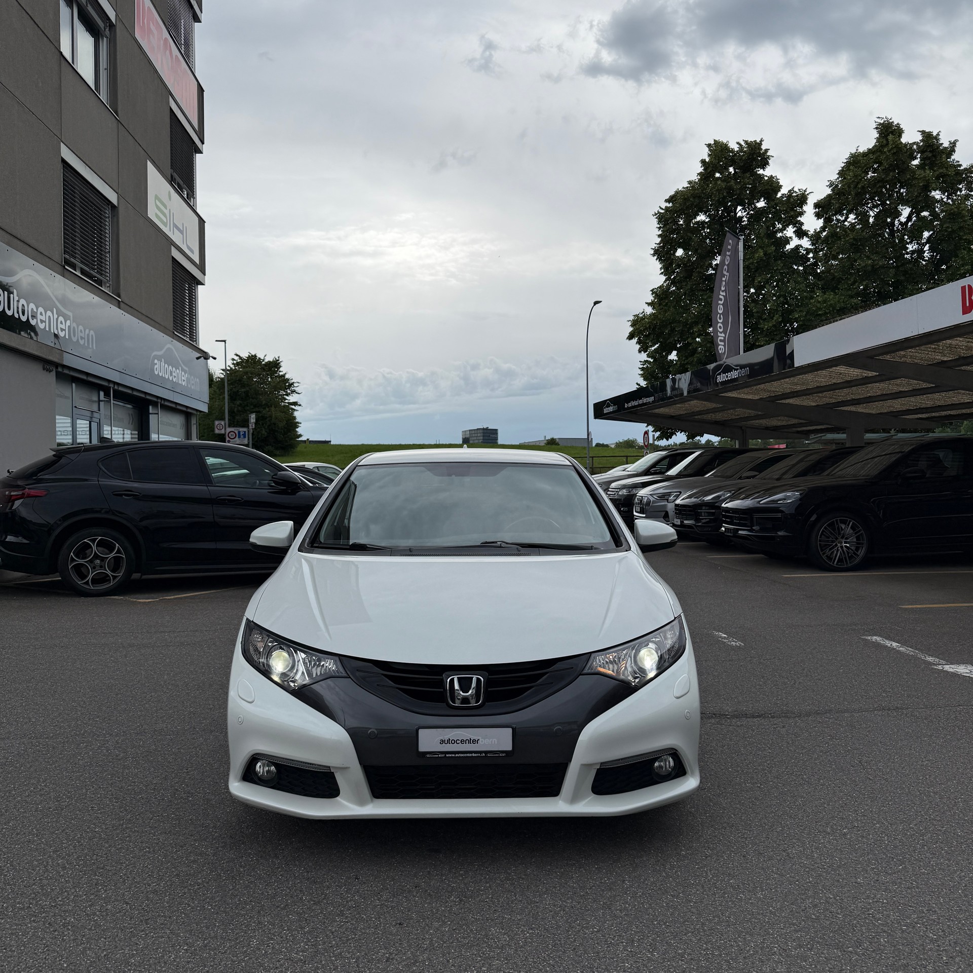 HONDA Civic 1.8i Lifestyle-image-1