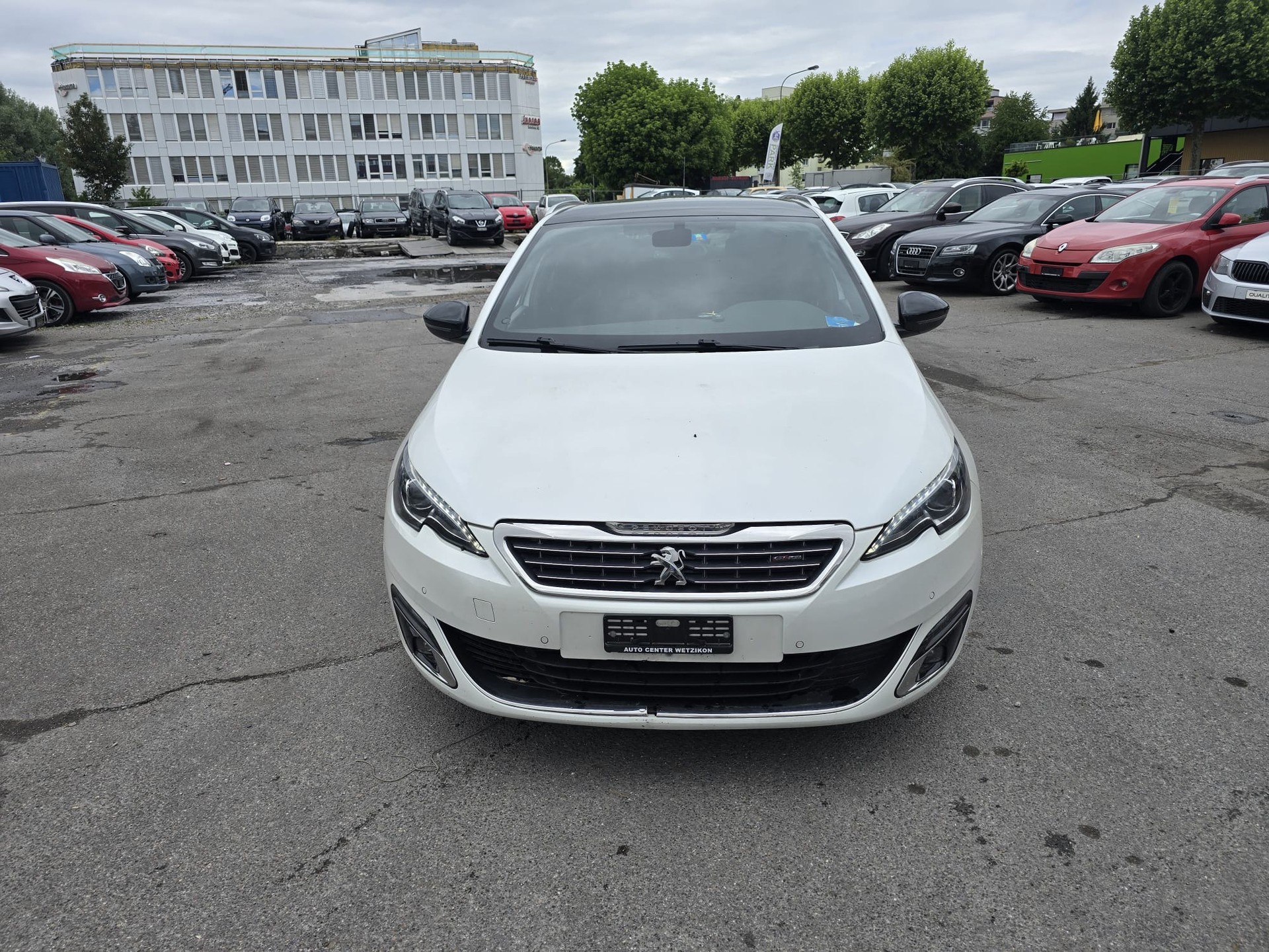 PEUGEOT 308 SW 1.2 THP GT Line Automatic