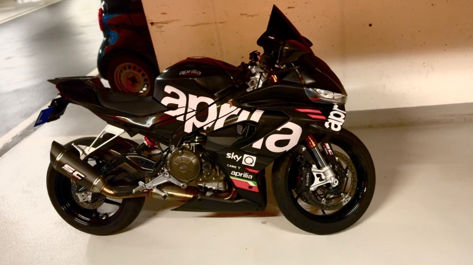 APRILIA RS 660 (35kW) Moto-GP Replica-image-2