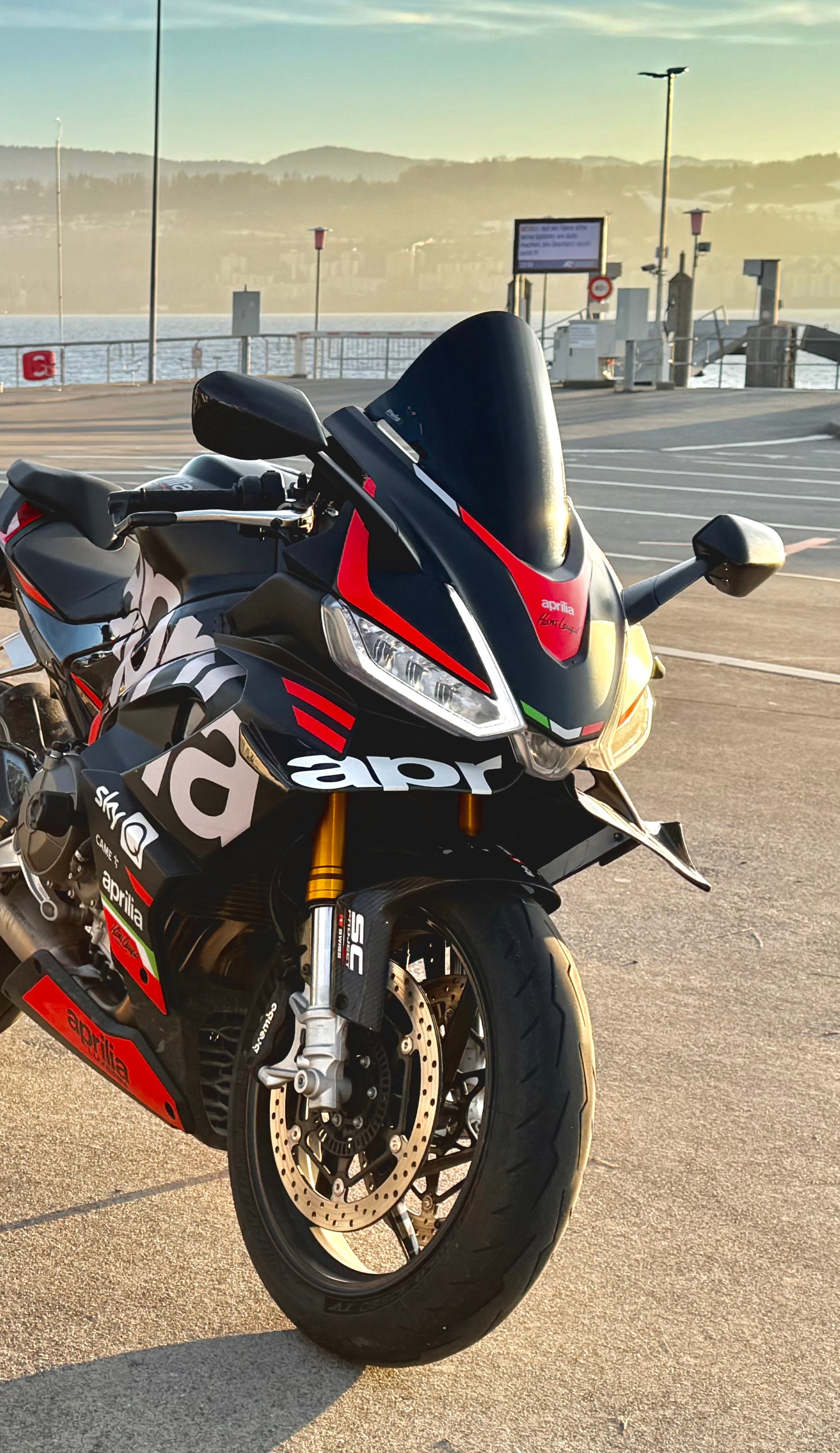 APRILIA RS 660 (35kW) Moto-GP Replica-image-4