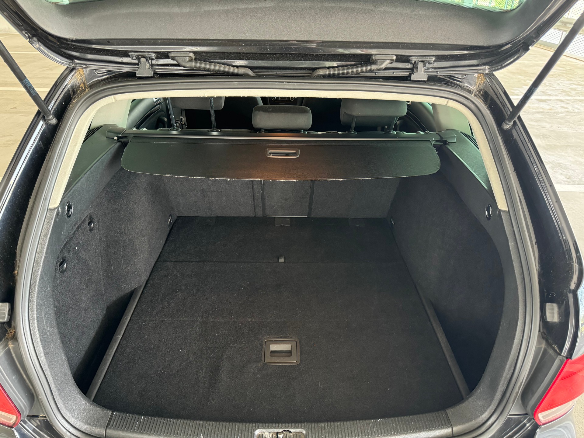 VW Golf Variant 1.4 TSI Team DSG-image-14