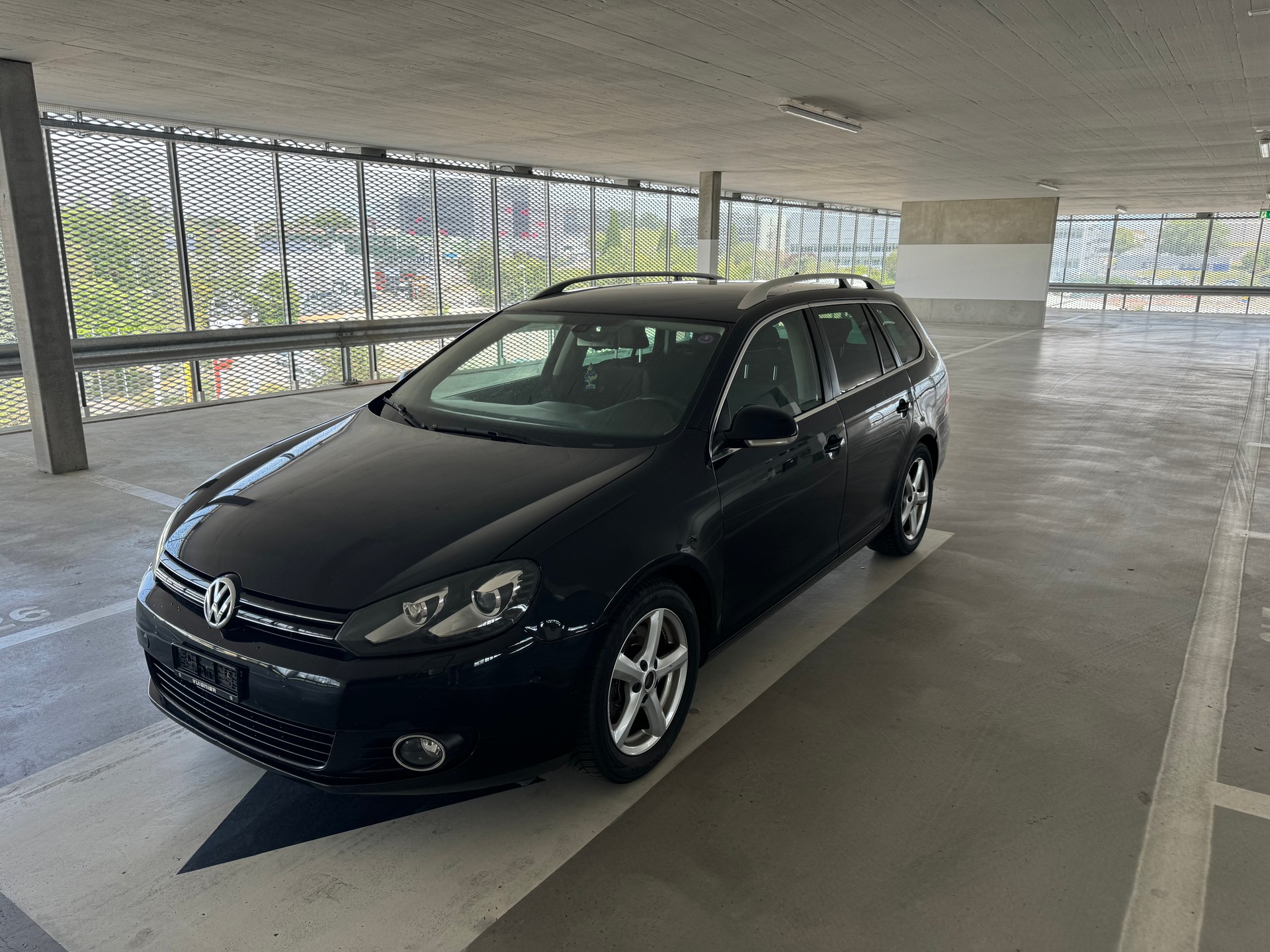 VW Golf Variant 1.4 TSI Team DSG