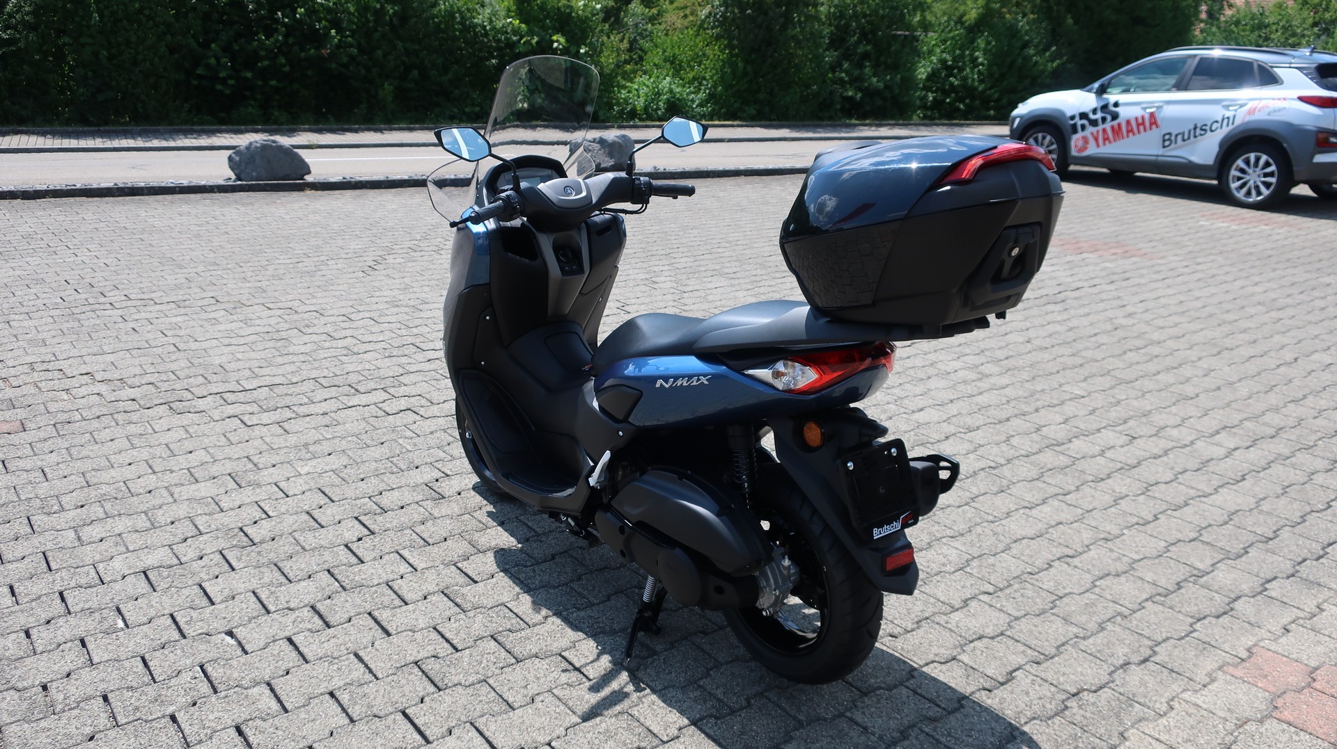 YAMAHA GPD 125 N-Max-image-2