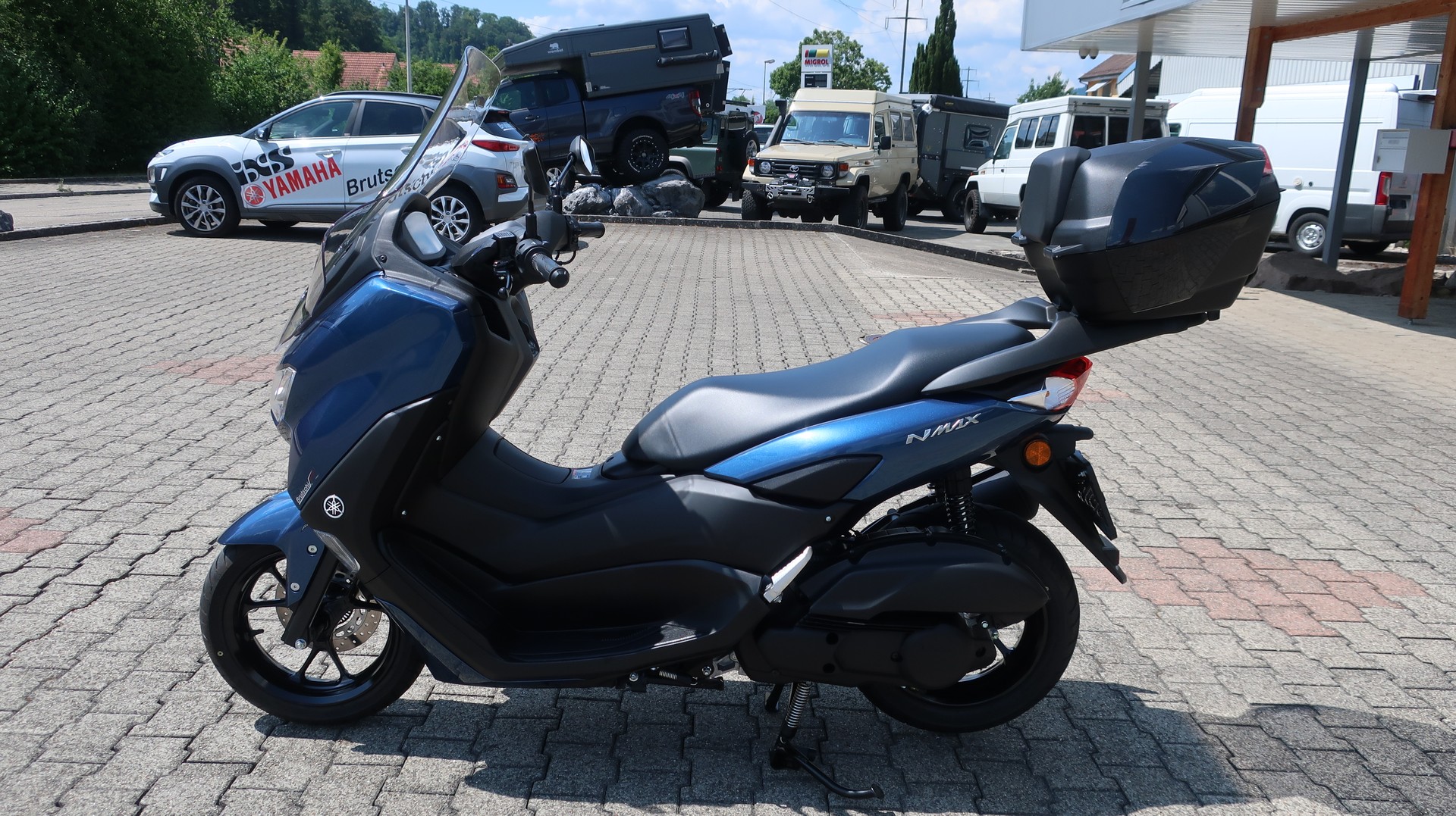 YAMAHA GPD 125 N-Max-image-0