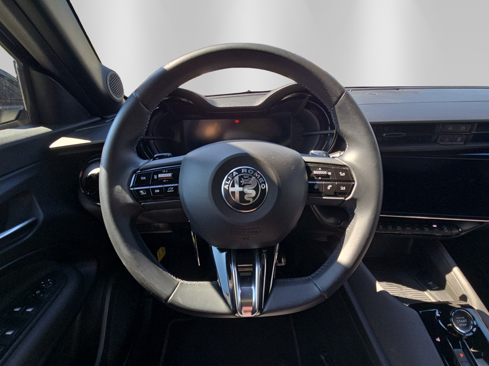 ALFA ROMEO Junior 1.2 Ibrida Speciale-image-11