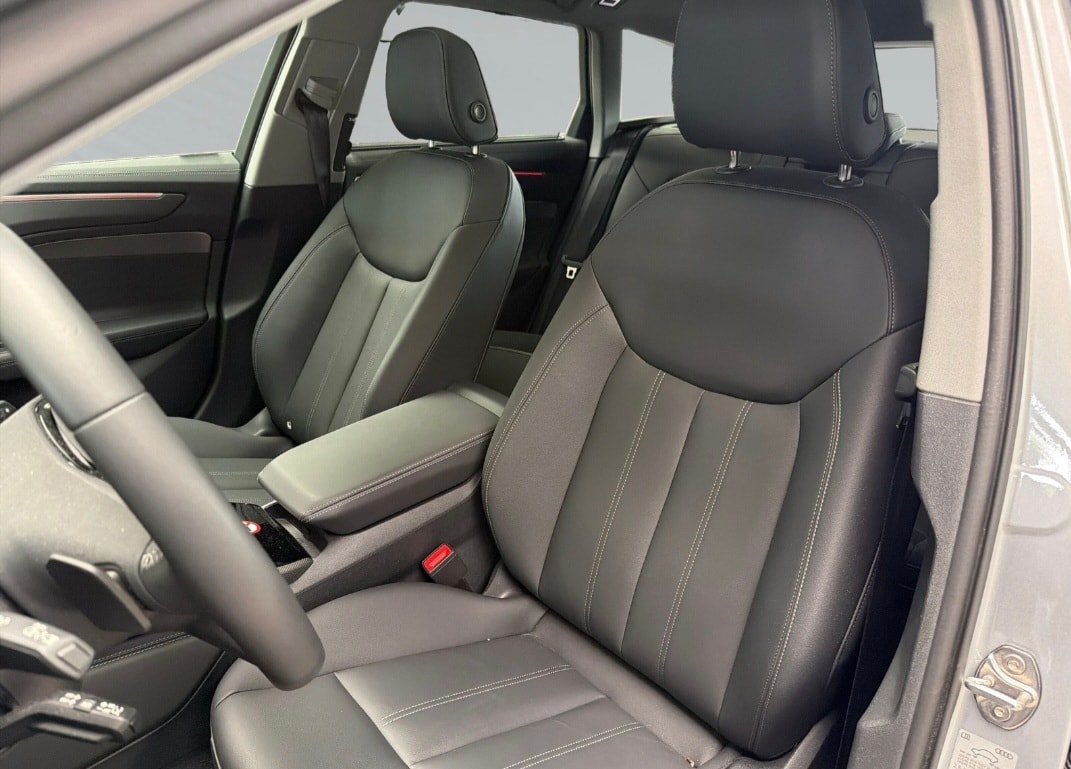AUDI A6 Avant TDI quattro 150 kW S tronic-image-8