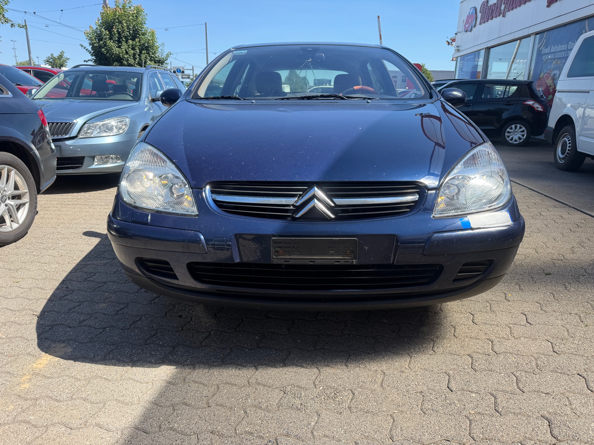 CITROEN C5 Berline 2.0i 16V Exclusive Automatic-showroom-element-2