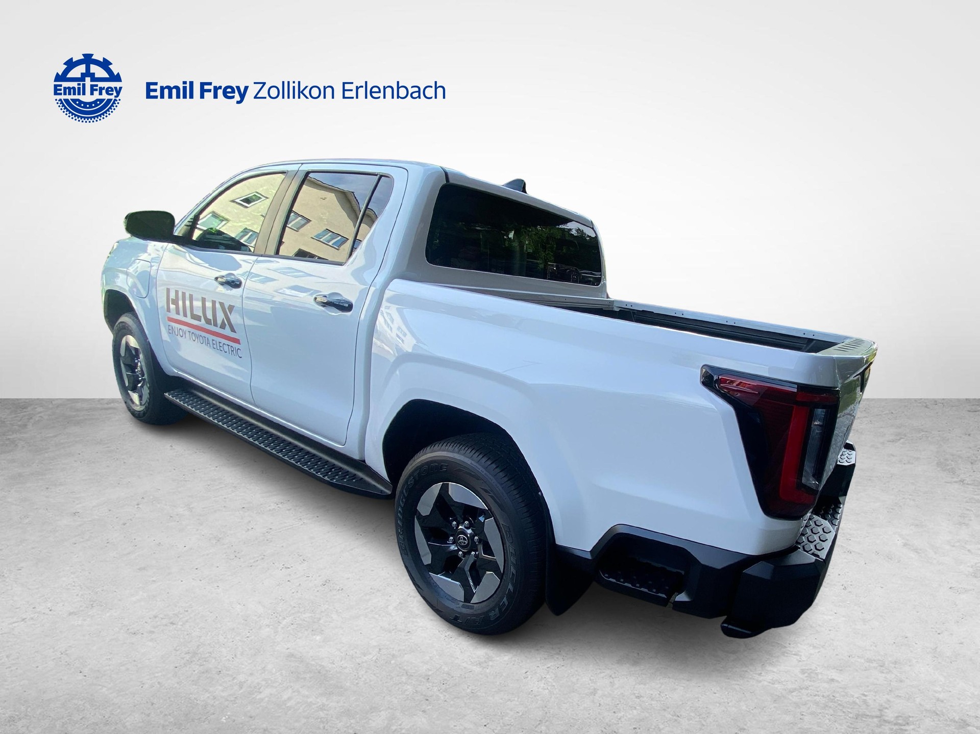 TOYOTA Hilux Double Cab.-Pick-up 59KWh Style-showroom-element-2