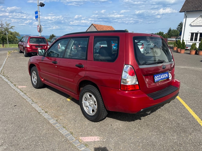 SUBARU Forester 2.0X (Swiss)-image-4