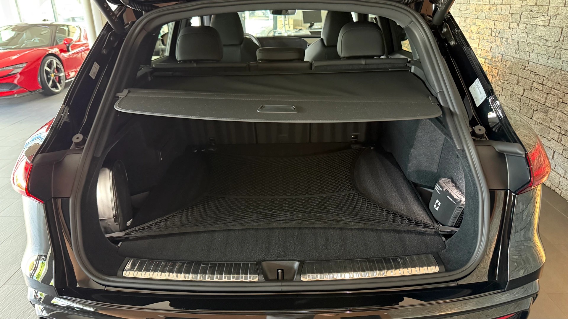 AUDI Q5 e-hybrid quattro 270 kW 367PS S-Line Schweizer-Fahrzeug-image-25