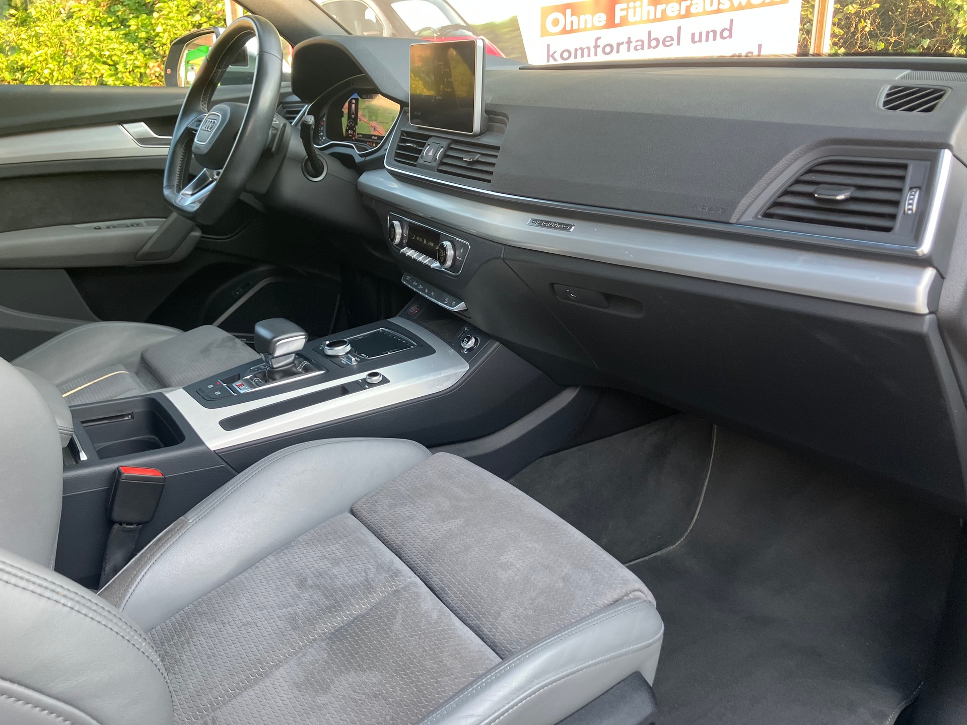AUDI SQ5 3.0 TFSI quattro S-tronic-image-6