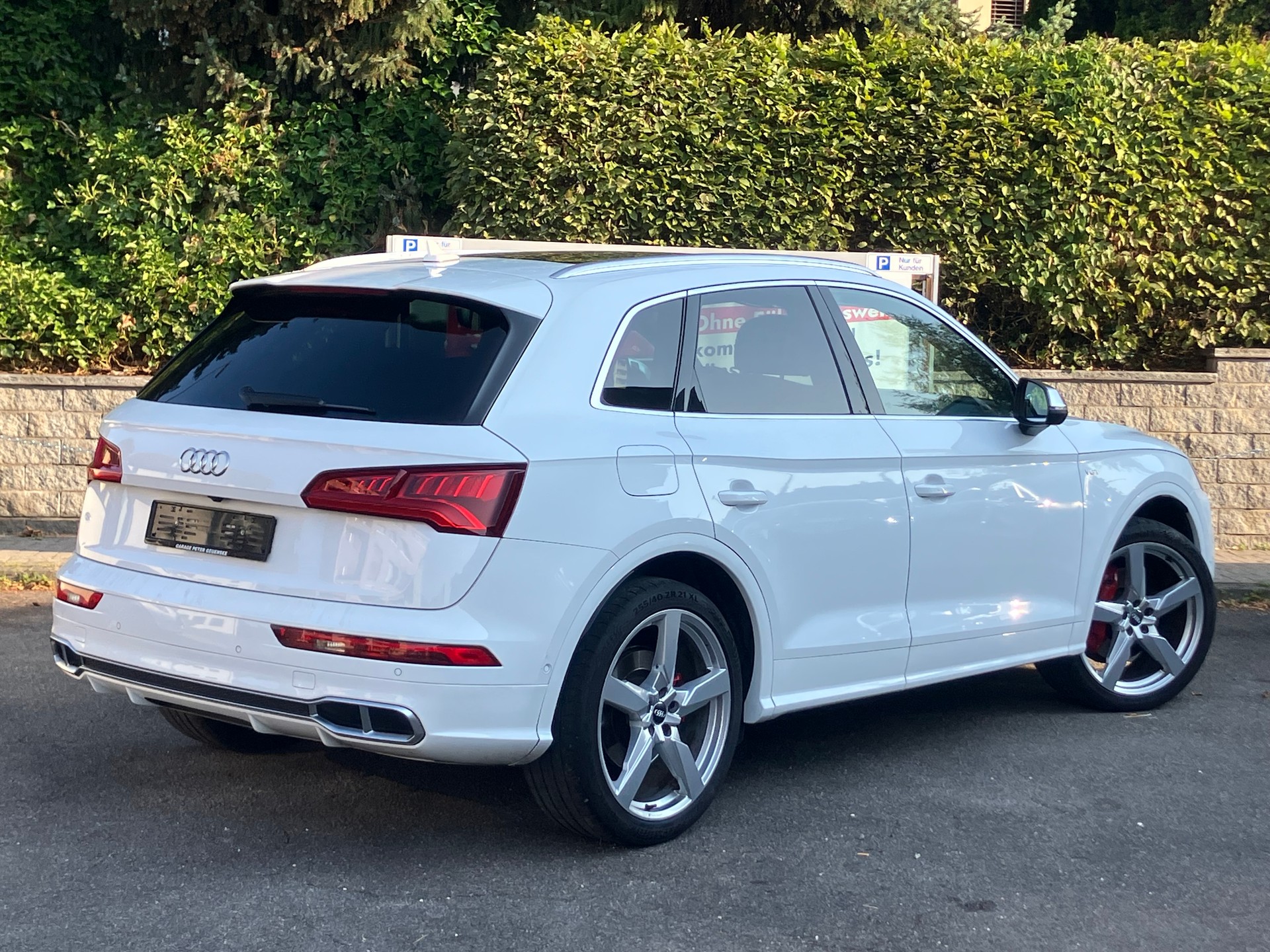AUDI SQ5 3.0 TFSI quattro S-tronic-image-3