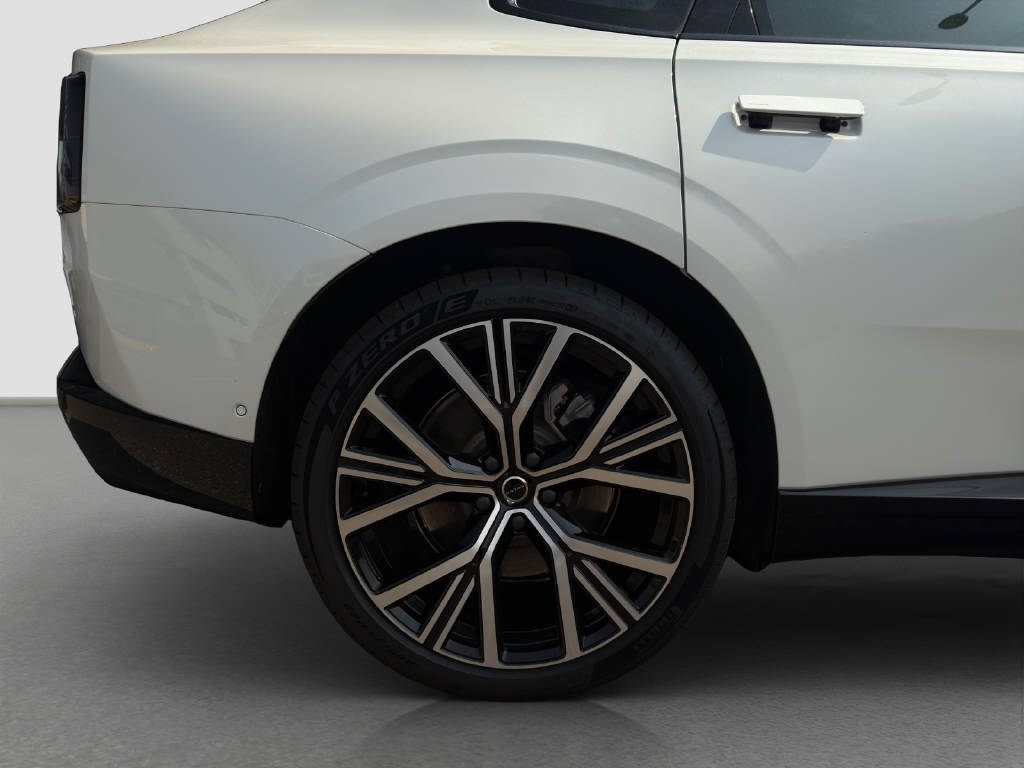 VOLVO ES90 Ultra-image-13