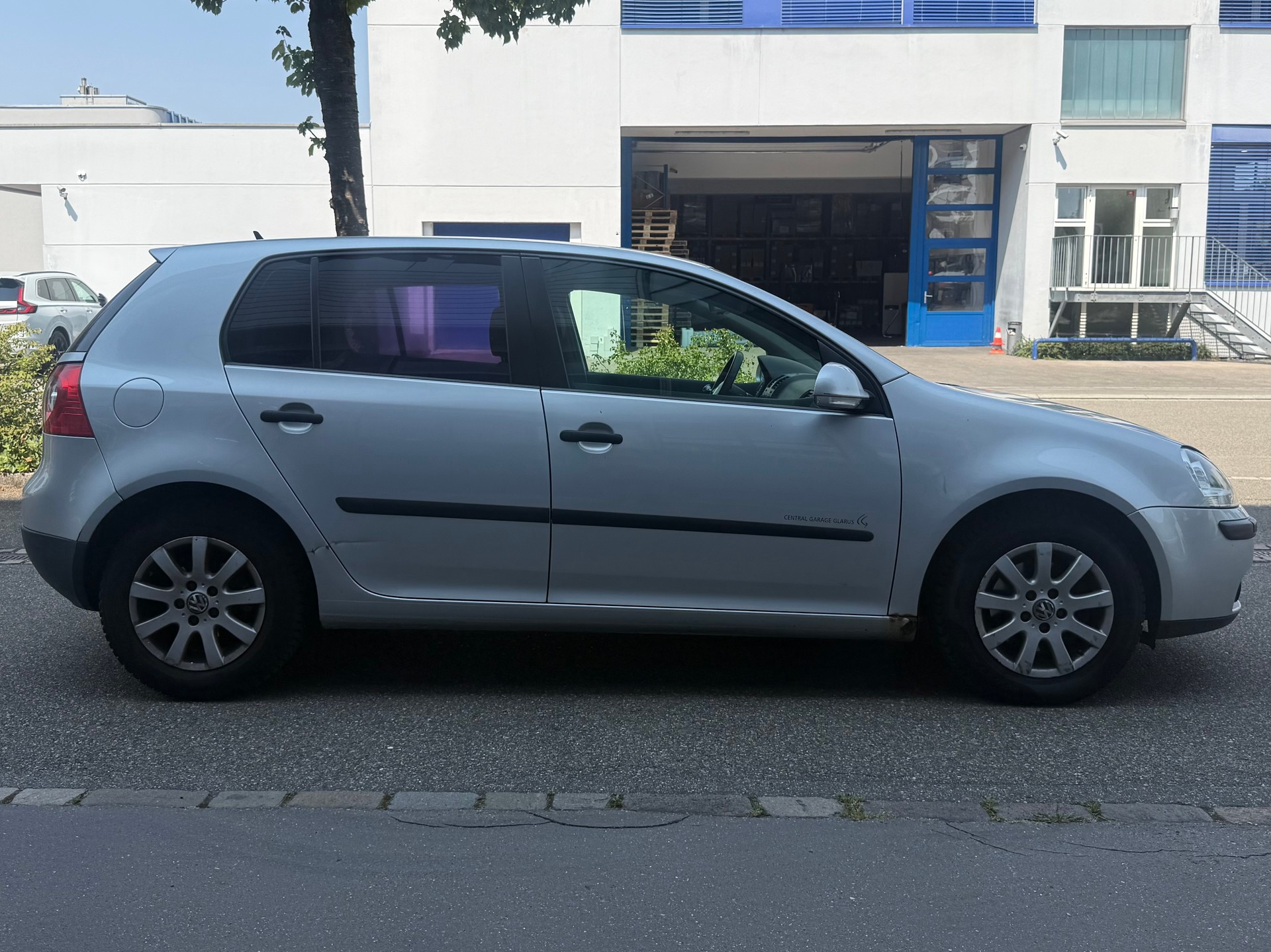 VW Golf 2.0 TDI Comfortline-image-3