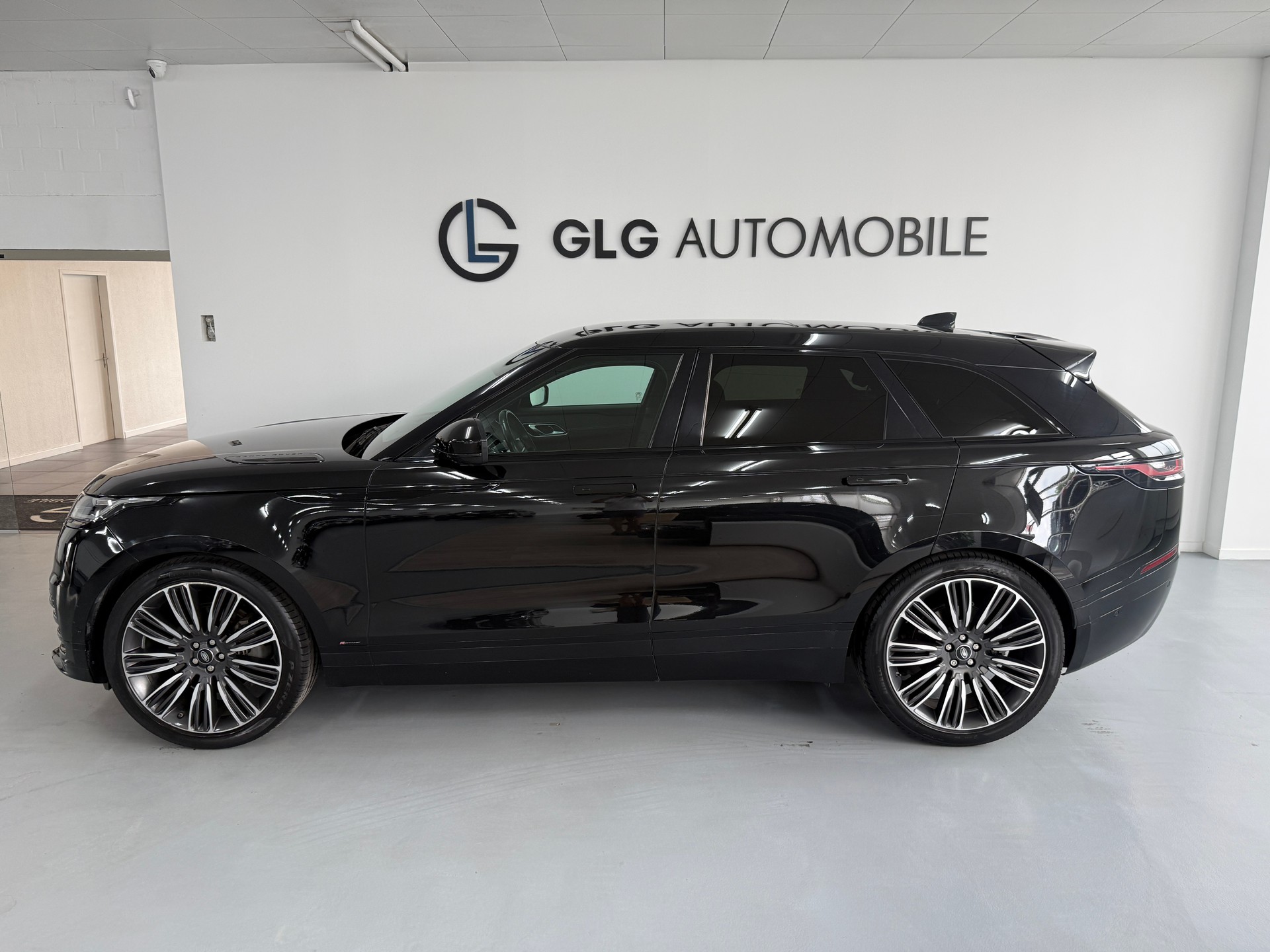 LAND ROVER Range Rover Velar R-Dynamic P 380 HSE Automatic-showroom-element-1