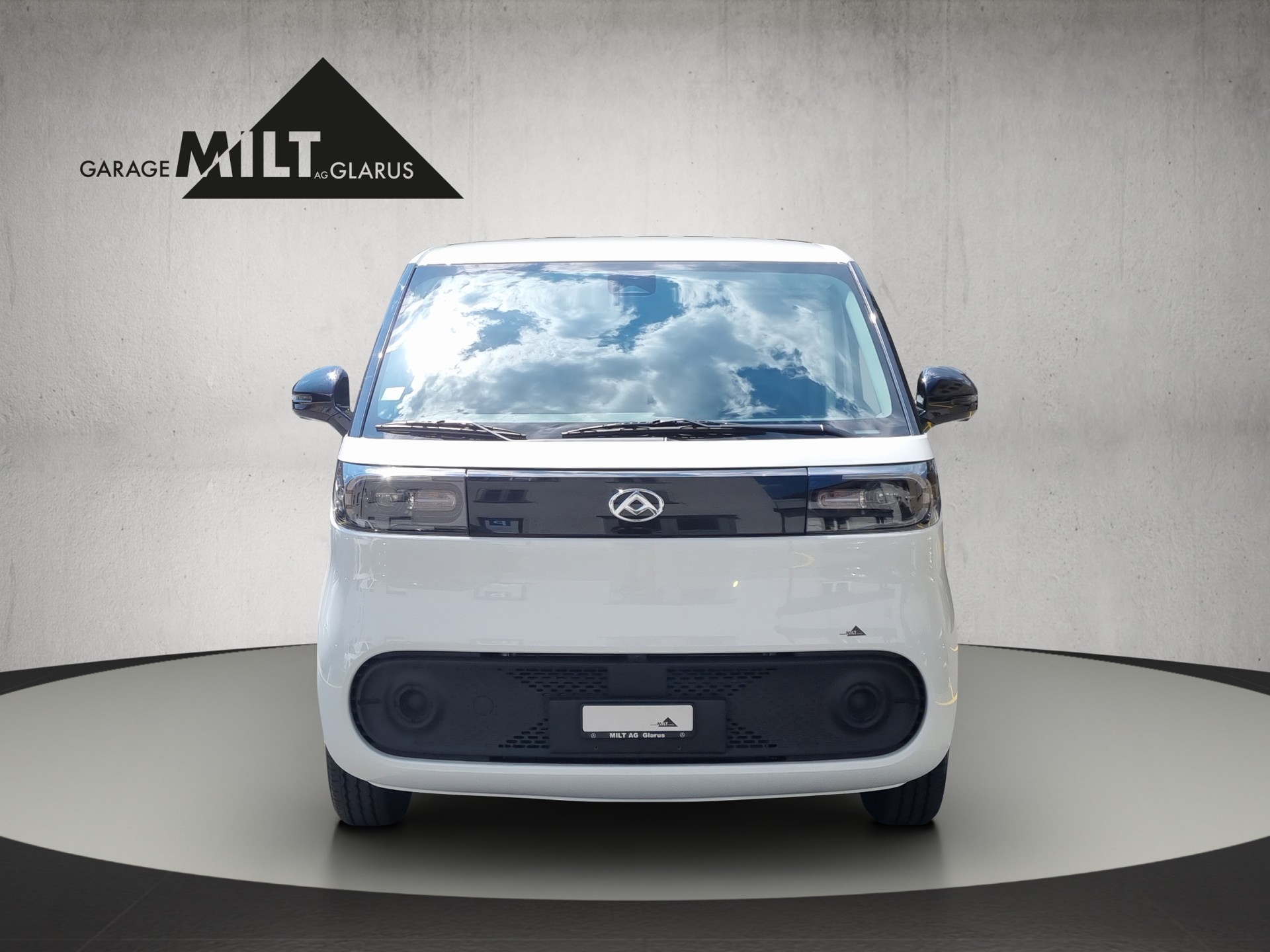 MAXUS eDeliver 5 Kaw. E-Motor 64kWh-showroom-element-1