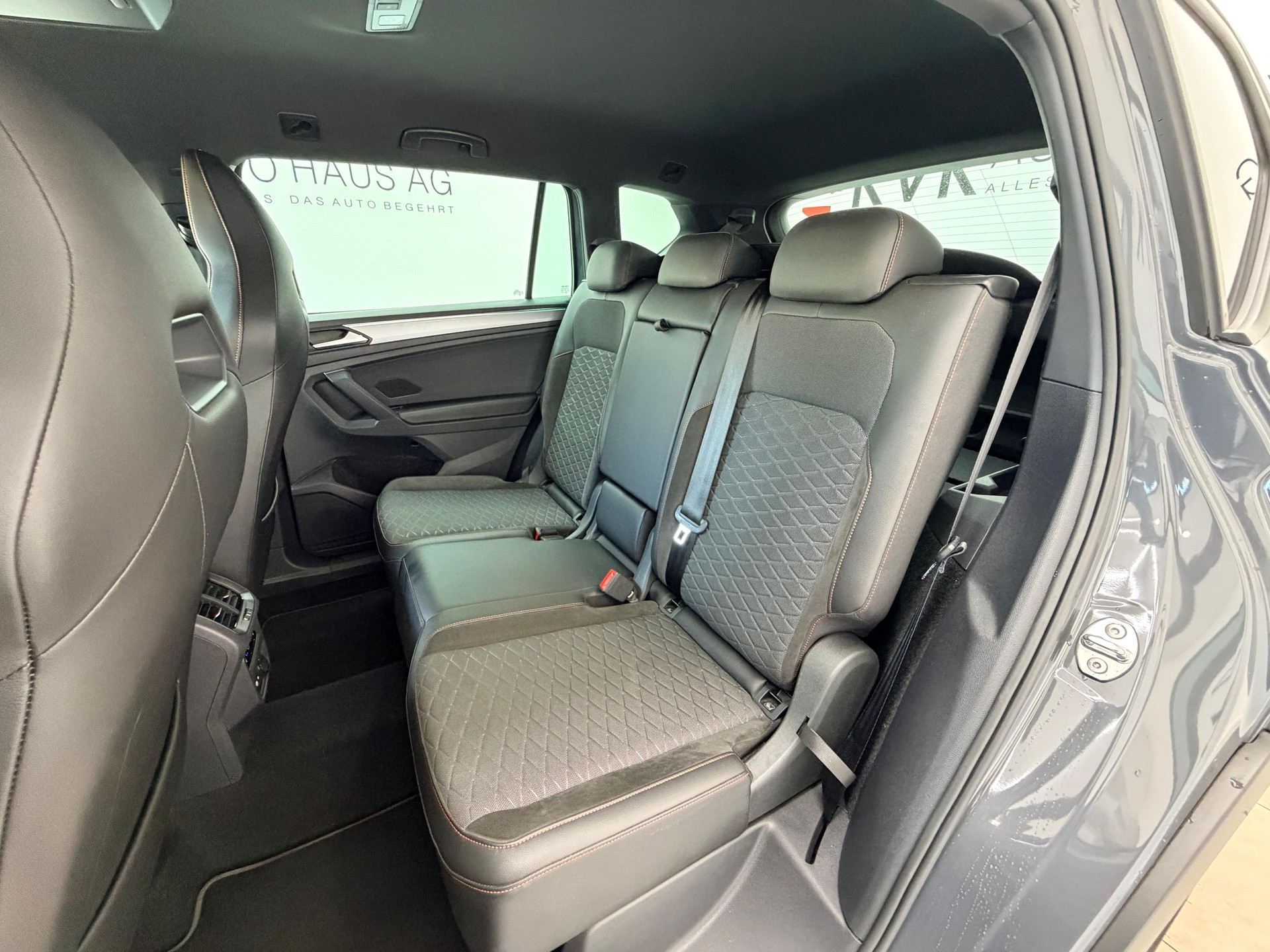SEAT Tarraco 2.0 TDI CR Style 4Drive DSG | 7-Plätzer | CH-Fahrzeug |-image-19