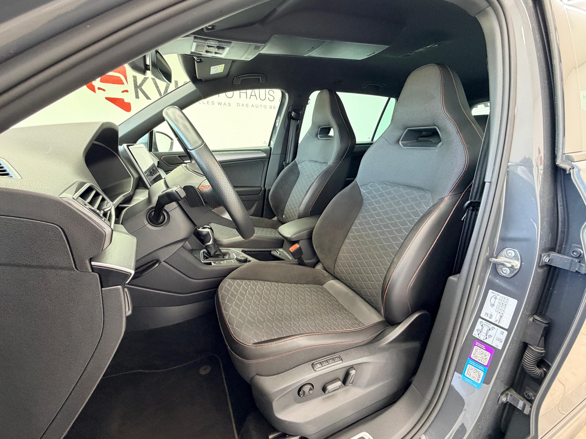 SEAT Tarraco 2.0 TDI CR Style 4Drive DSG | 7-Plätzer | CH-Fahrzeug |-image-13