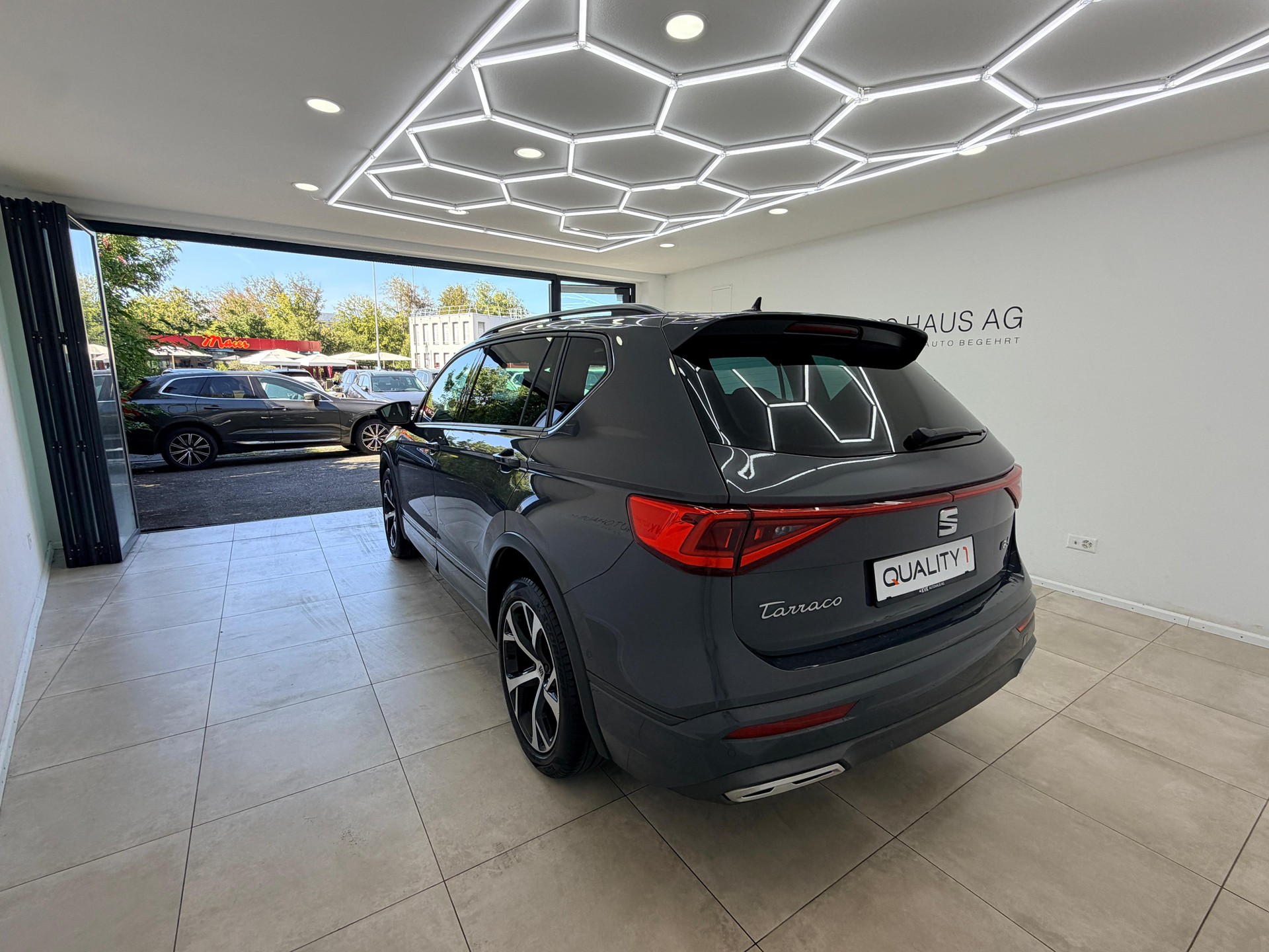 SEAT Tarraco 2.0 TDI CR Style 4Drive DSG | 7-Plätzer | CH-Fahrzeug |-image-5
