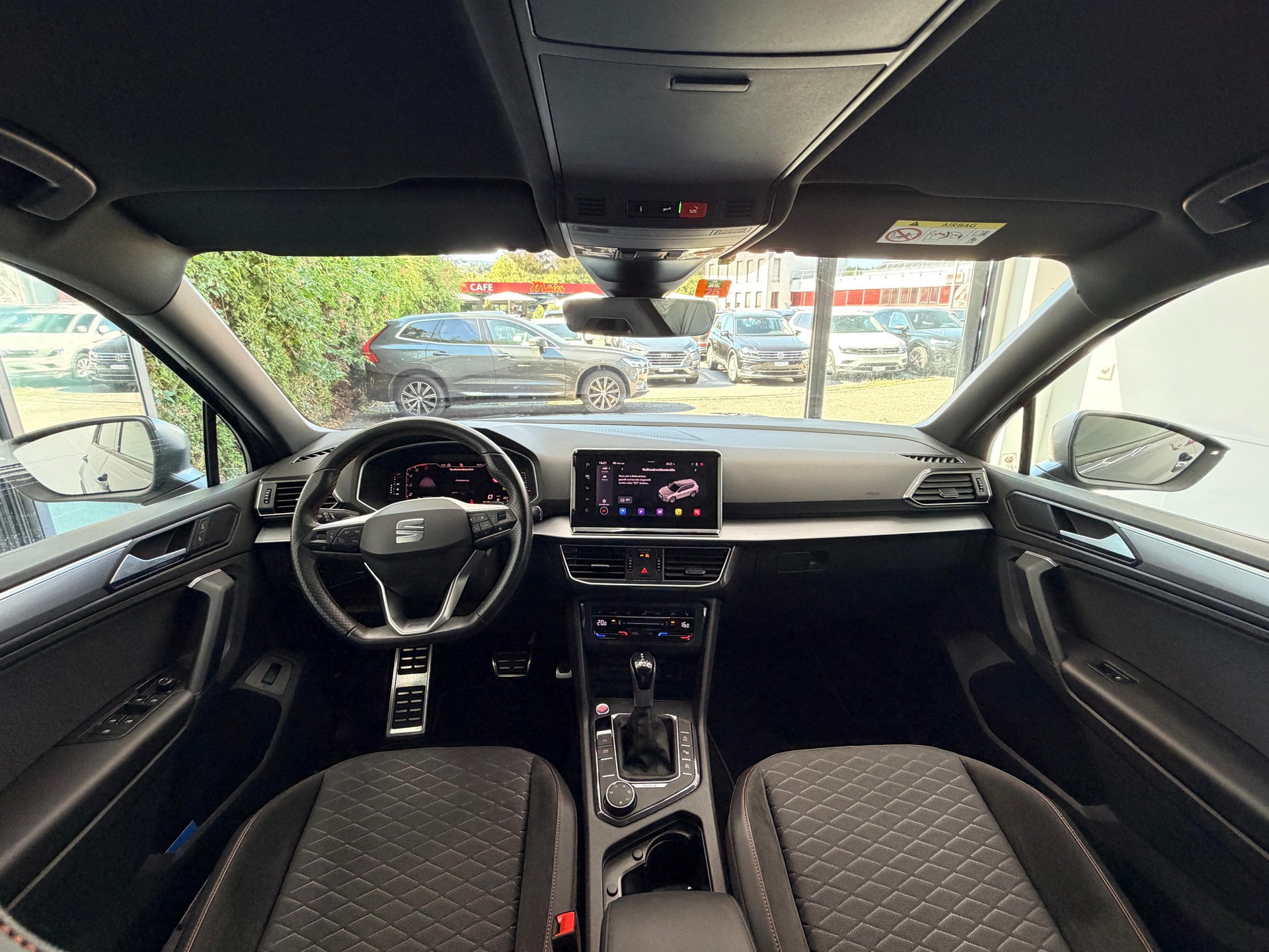 SEAT Tarraco 2.0 TDI CR Style 4Drive DSG | 7-Plätzer | CH-Fahrzeug |-image-9