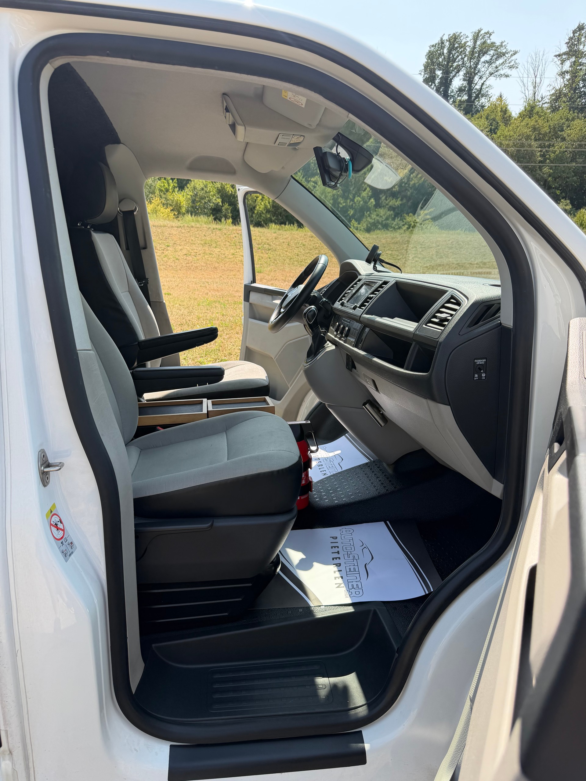 VW 4X4 "ZELLENWAGEN" T6 2.0 Bi-TDI 4-MOTION. AUTOMAT. EX POLICE. TOP AUSSTATTUNG. GEFÄNGNISWAGEN !! 240 PS. PREIS 23`900.--image-10