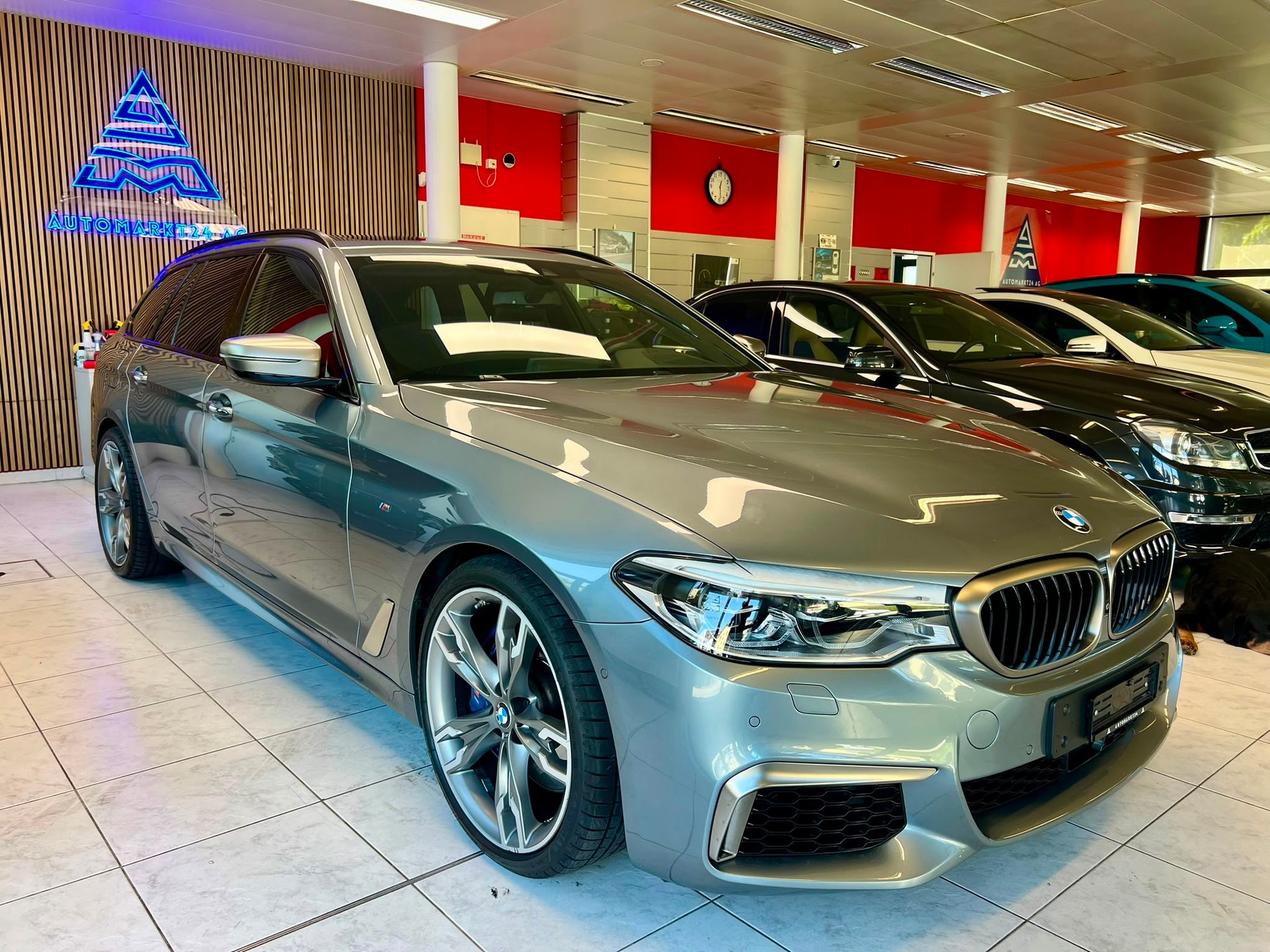 BMW M550d xDrive SAG Touring
