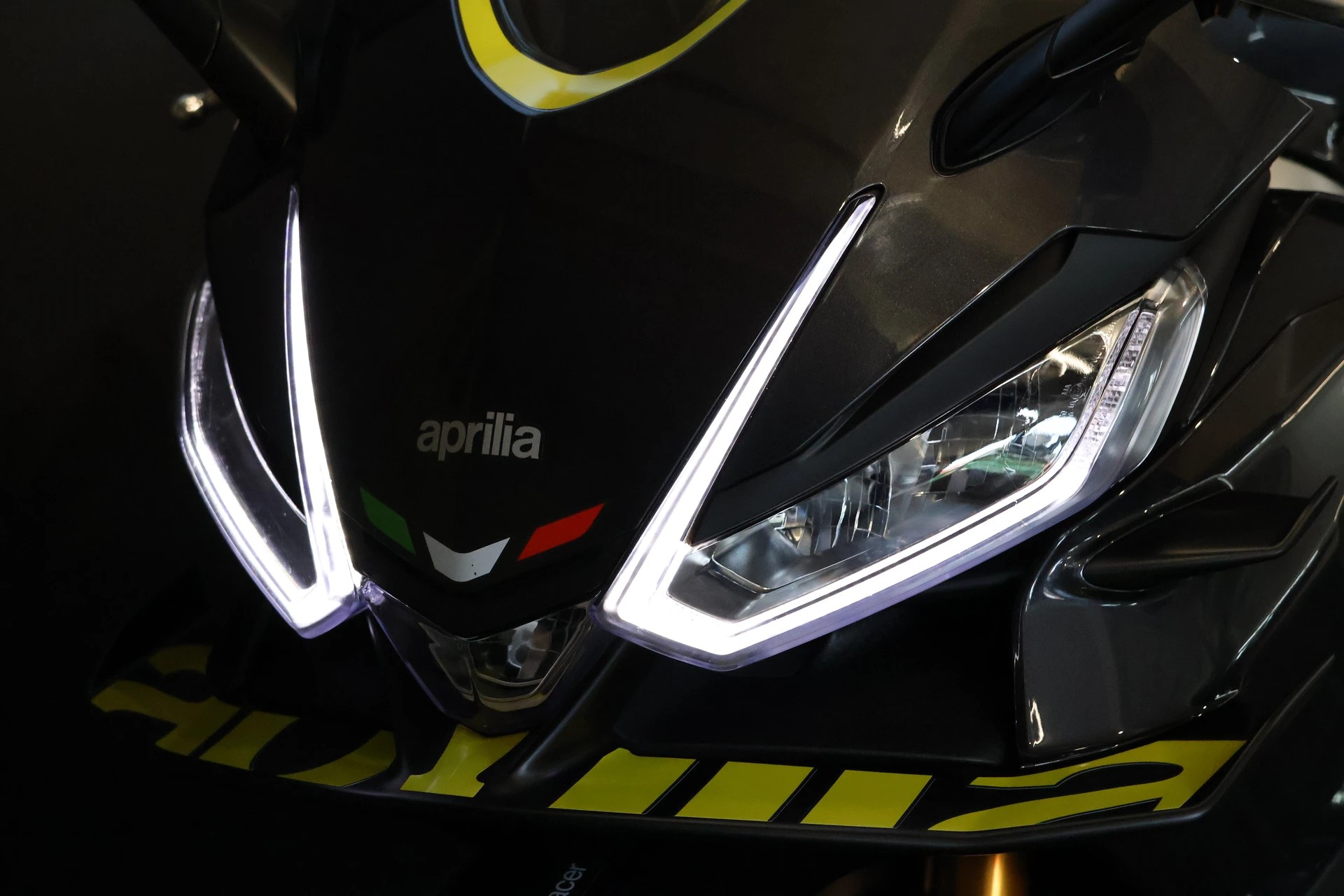 APRILIA RS 660 black Rims E5+ (35kW)-image-15