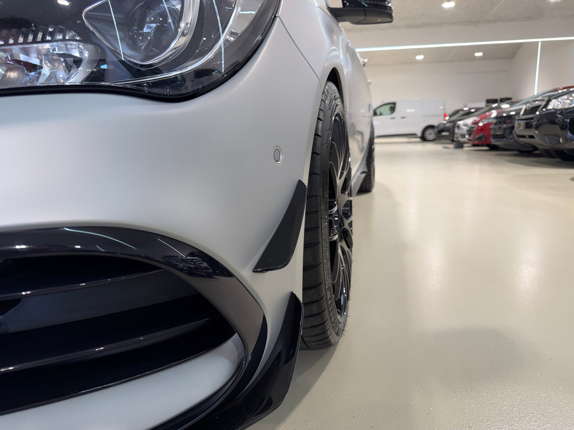MERCEDES-BENZ CLA Shooting Brake 45 AMG 4Matic Speedshift-image-14