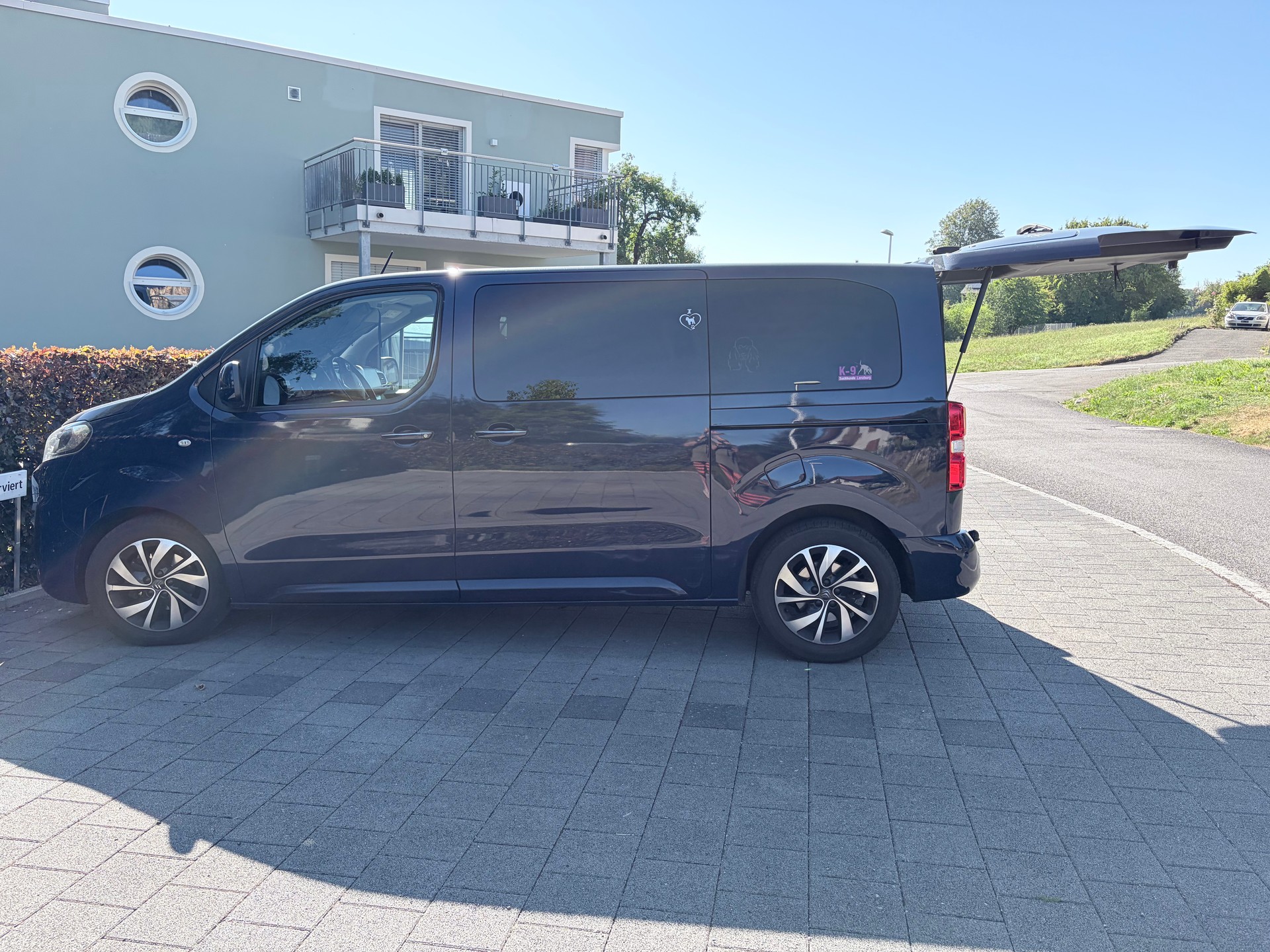 CITROEN 2.0 BlueHDi 180 Shine S/S-image-1