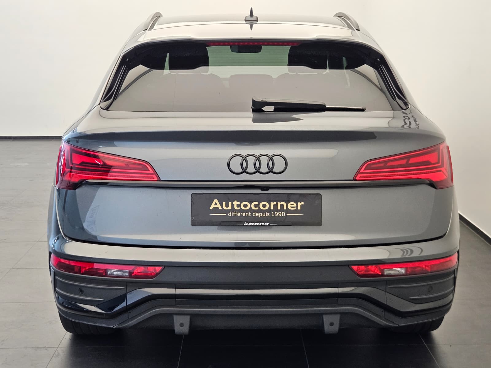 AUDI Q5 Sportback 50 TFSI e PHEV S line quattro S-tronic-image-7