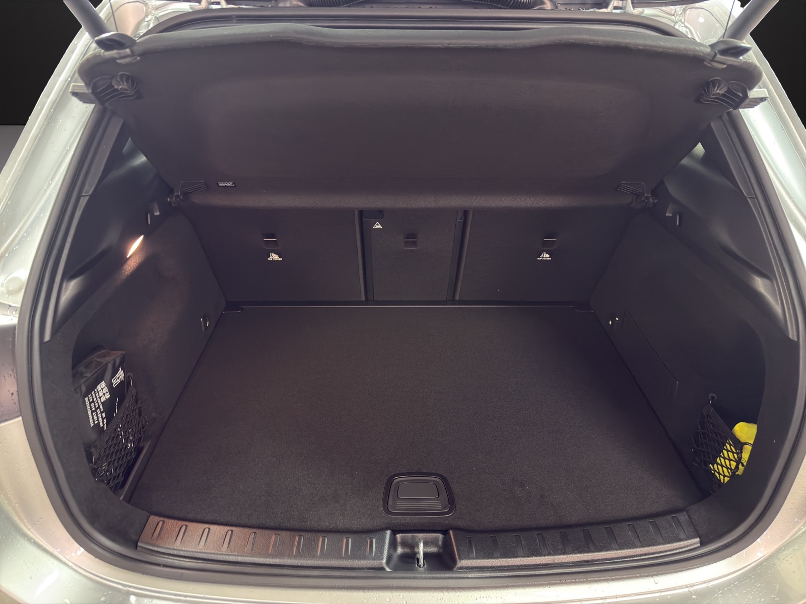 MERCEDES-BENZ GLA 220d 4Matic Swiss Star-image-8
