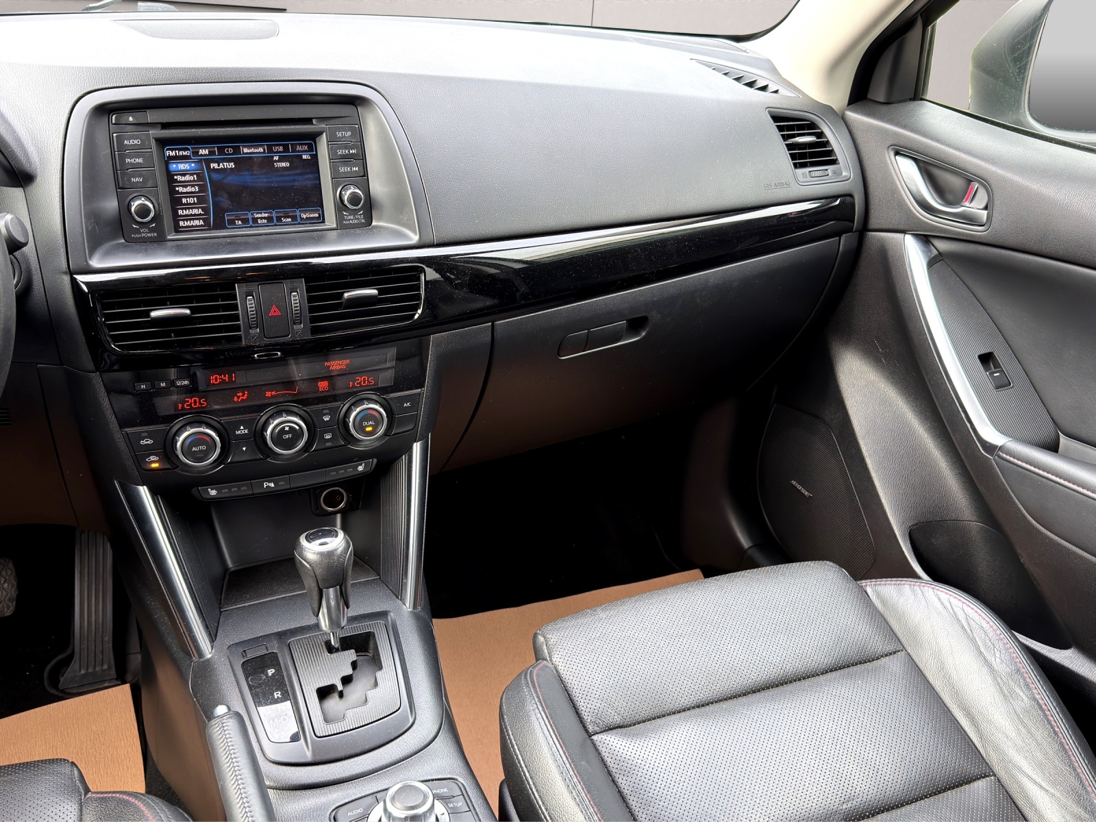 MAZDA CX-5 2.2 D HP Revolution AWD Automatic-image-11