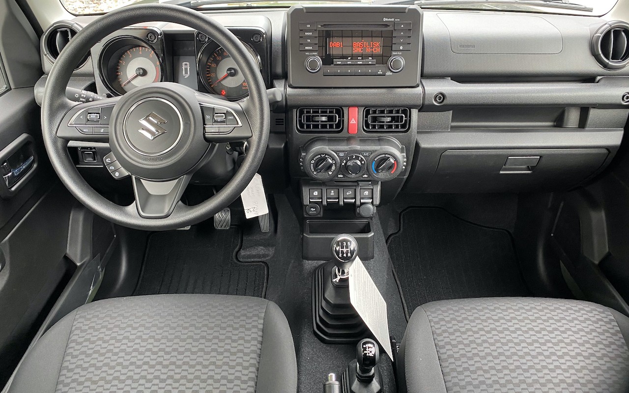 SUZUKI JIMNY 1.5 COMPACT+ 4x4 | 2 PLATZER | MANUEL-image-19
