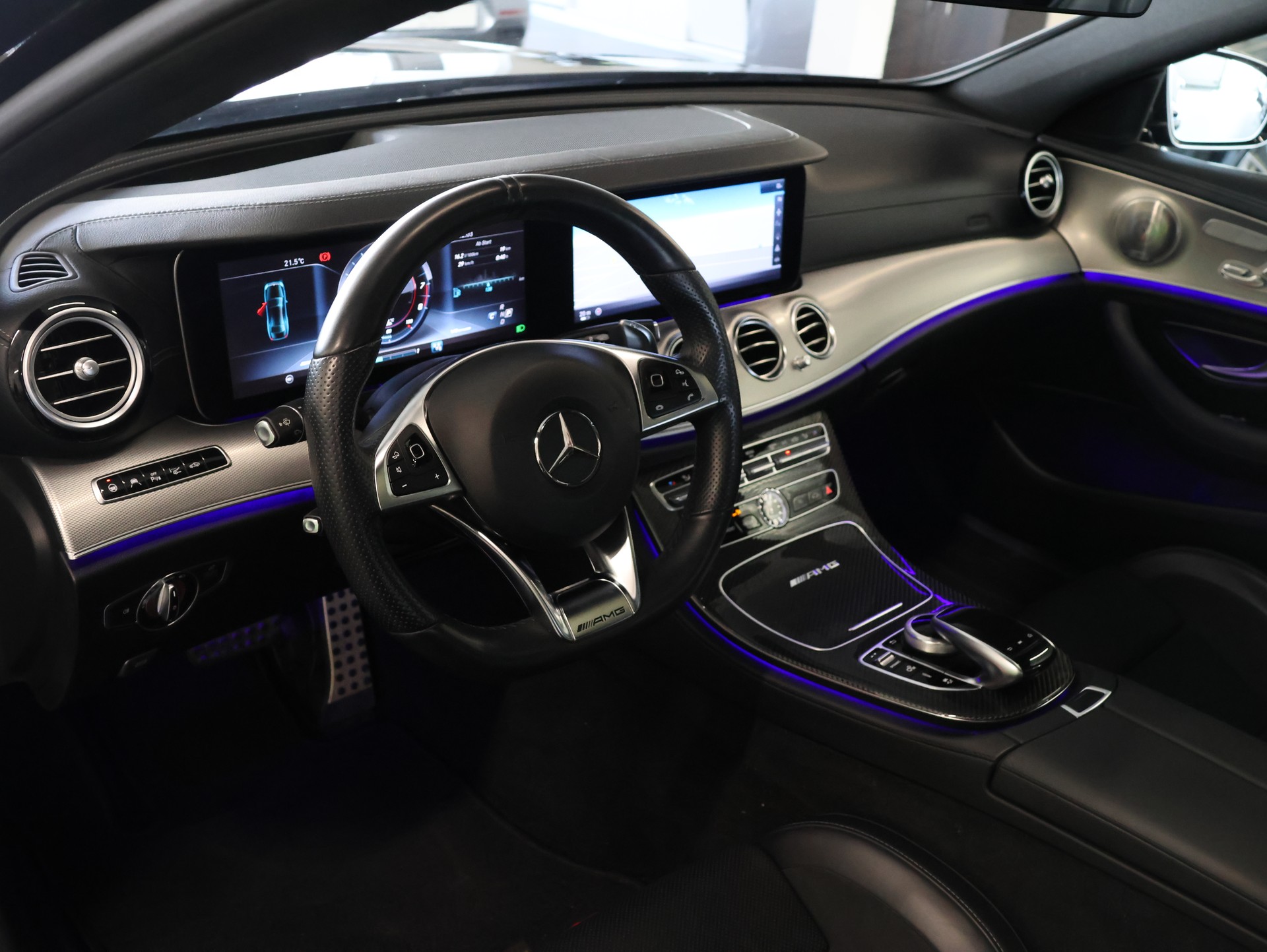 MERCEDES-BENZ E 63 AMG 4Matic Speedshift MCT-image-11