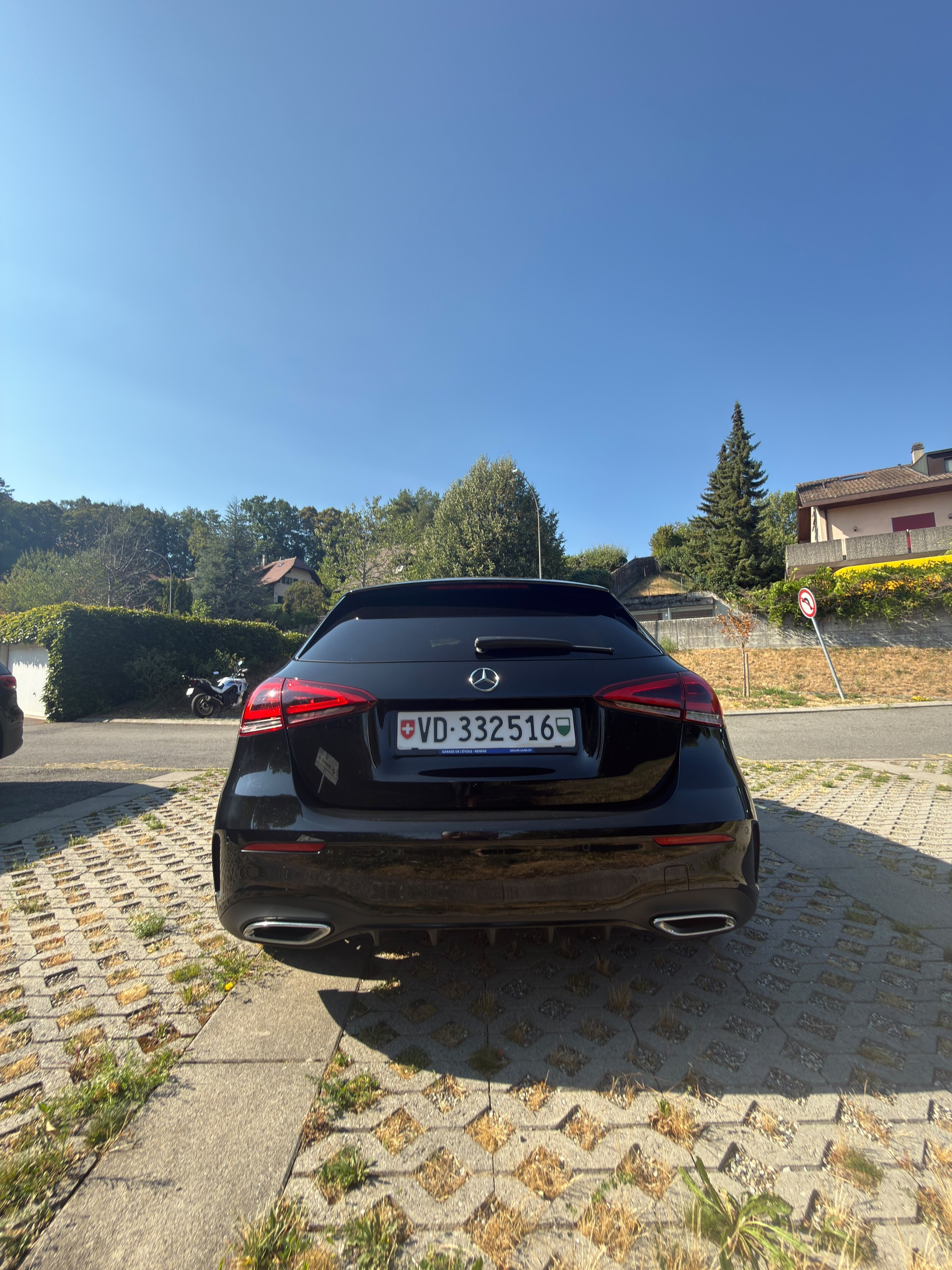 MERCEDES-BENZ AMG Line-image-1