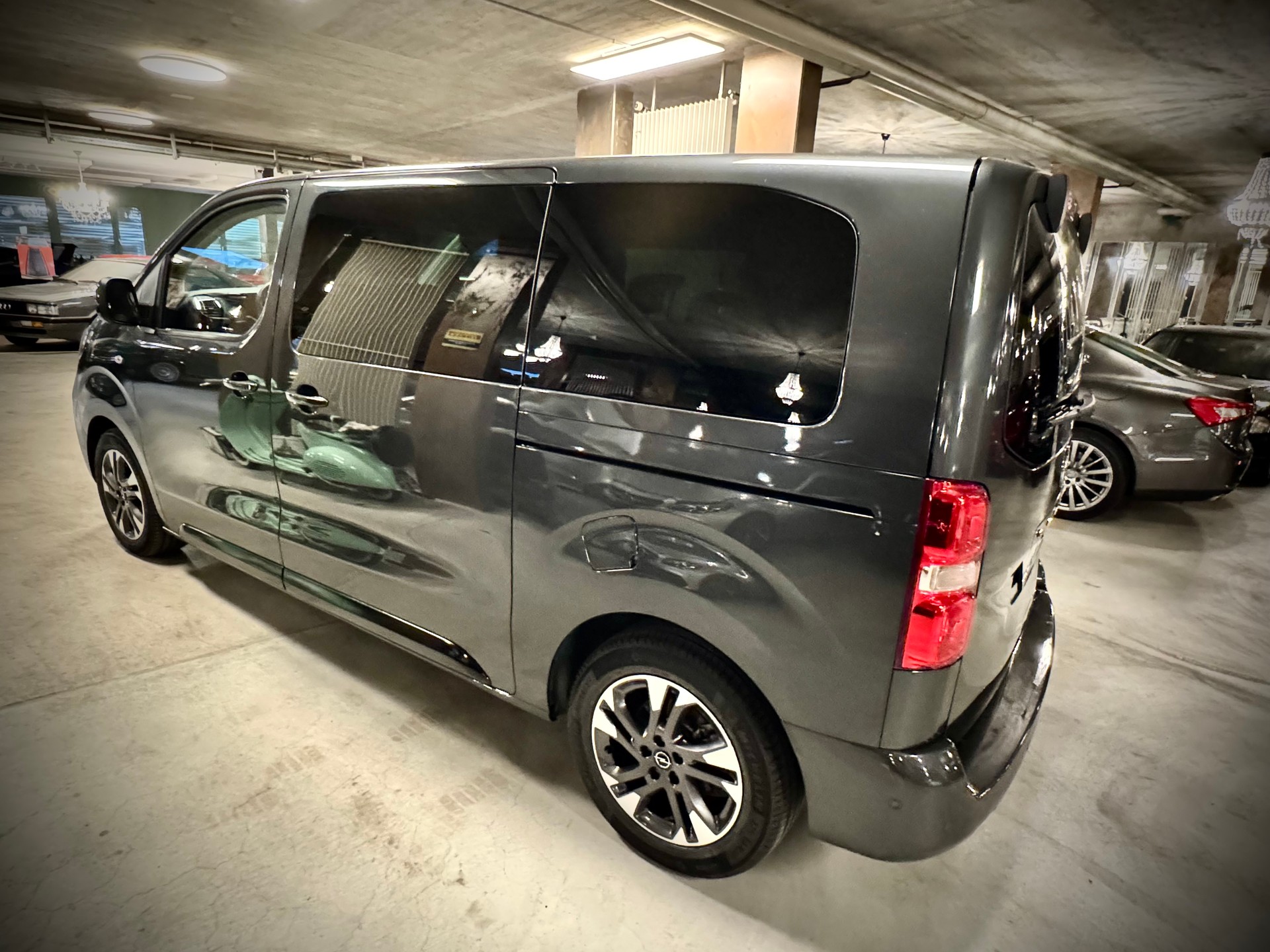 OPEL M Business Edition-image-10