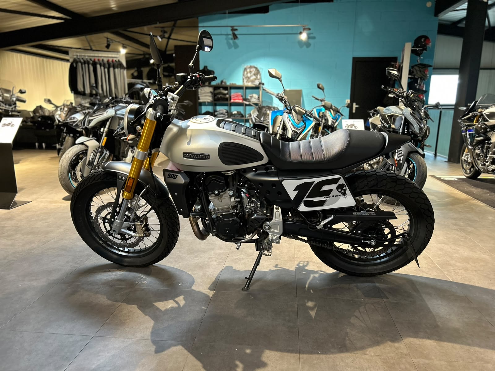 FANTIC Caballero 500 Flat Track-image-2