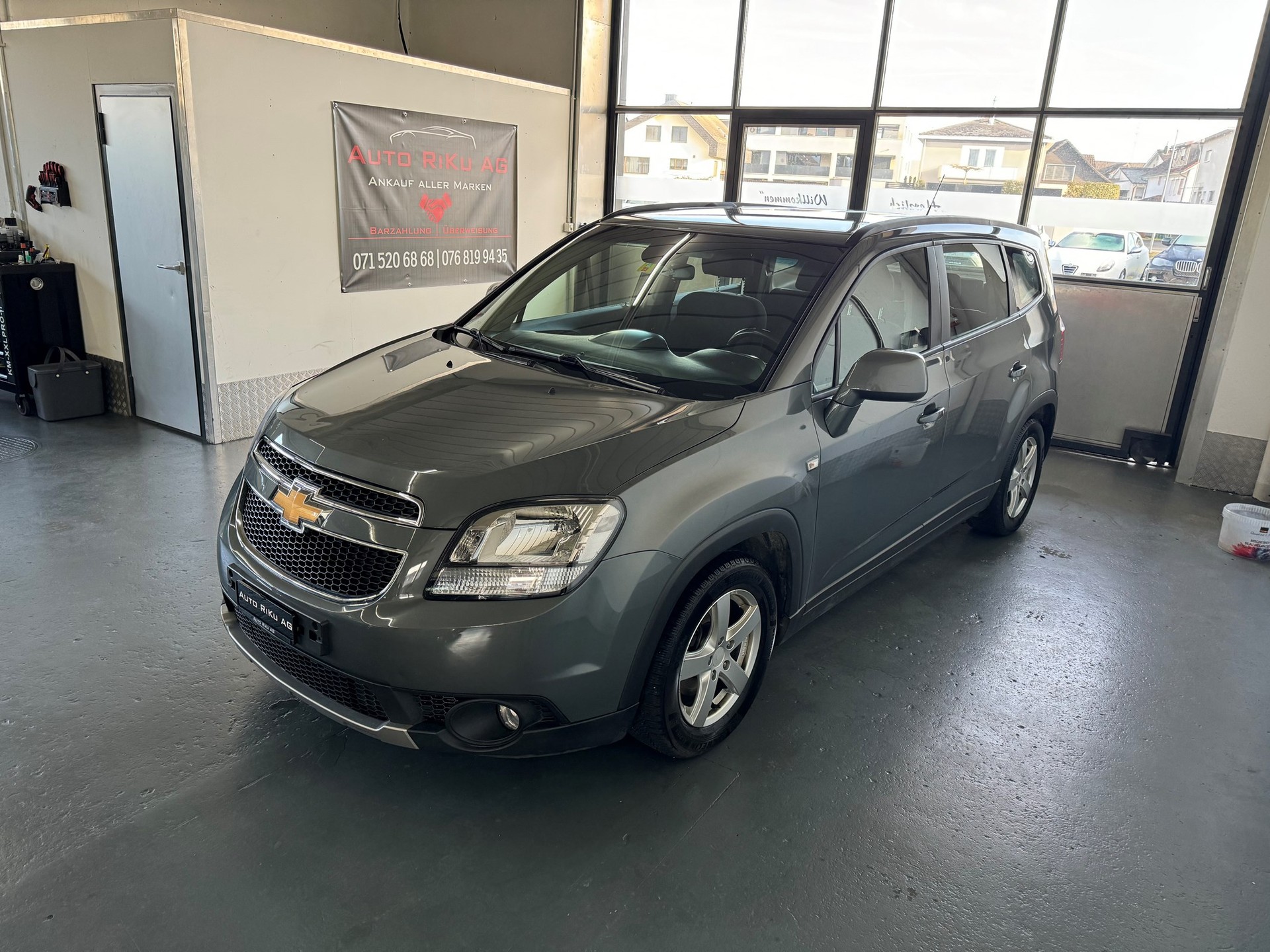 CHEVROLET Orlando 1.8 LTZ Automatic-showroom-element-3