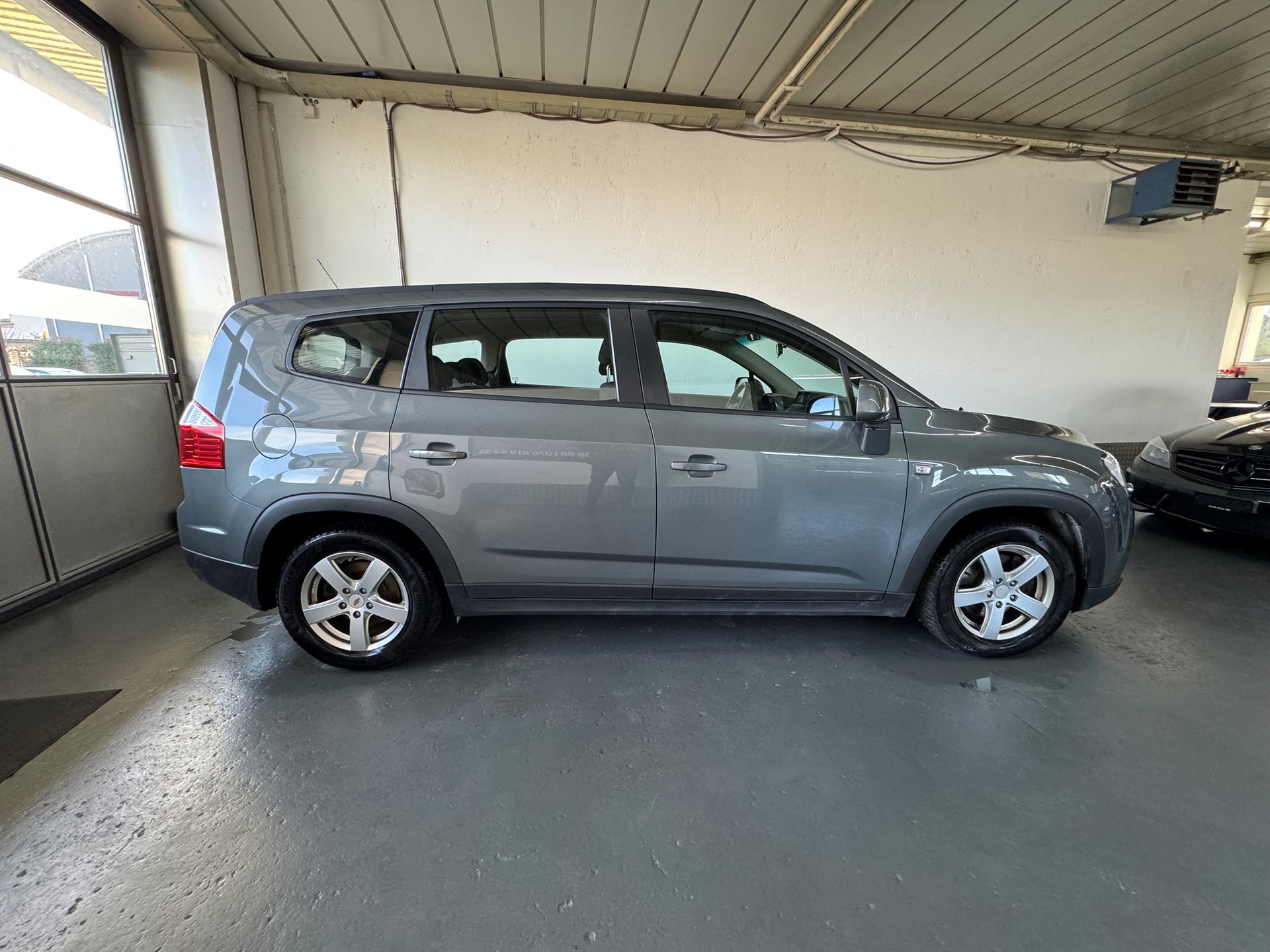 CHEVROLET Orlando 1.8 LTZ Automatic-image-5