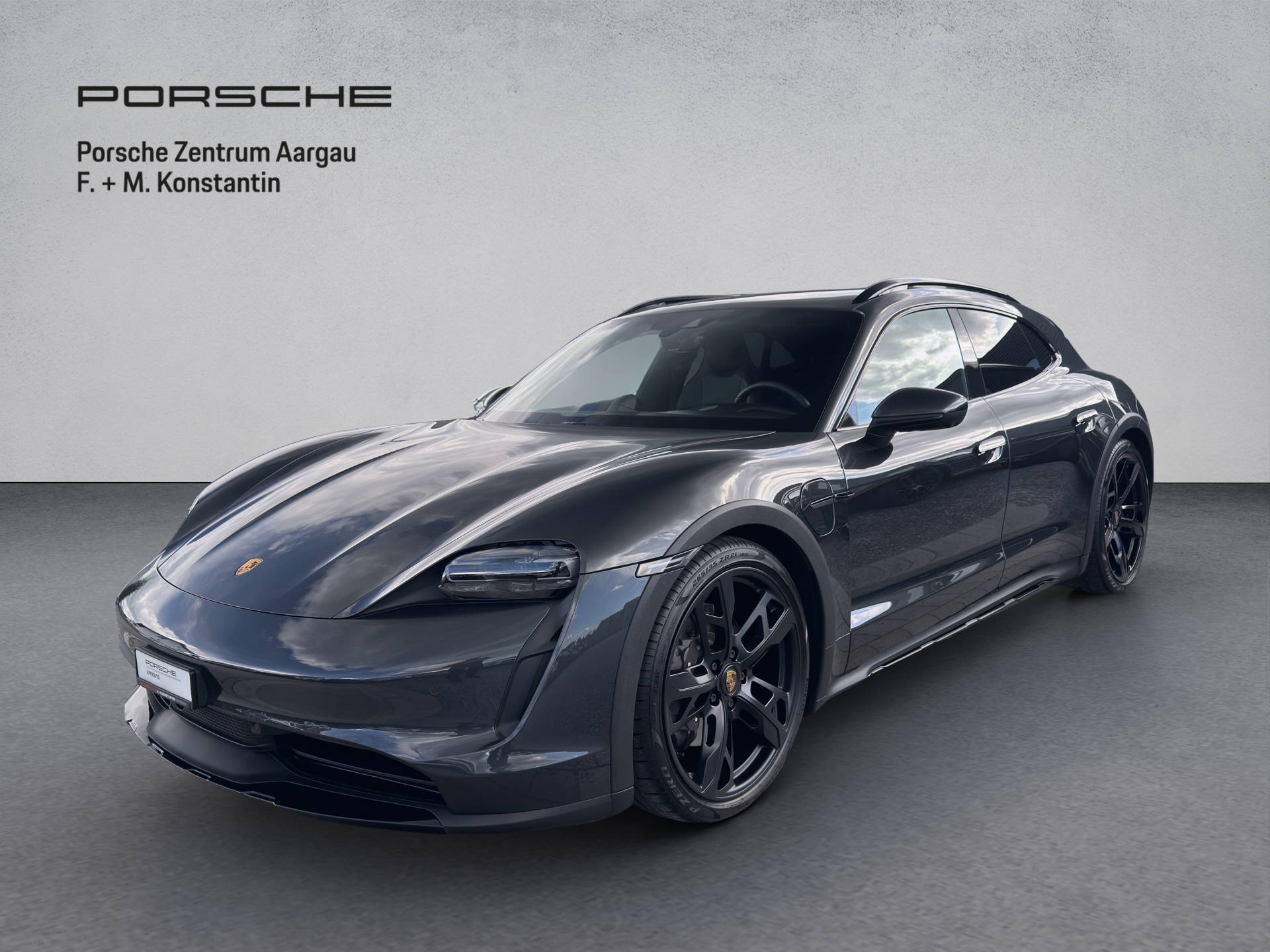 PORSCHE Taycan Cross Turismo 4
