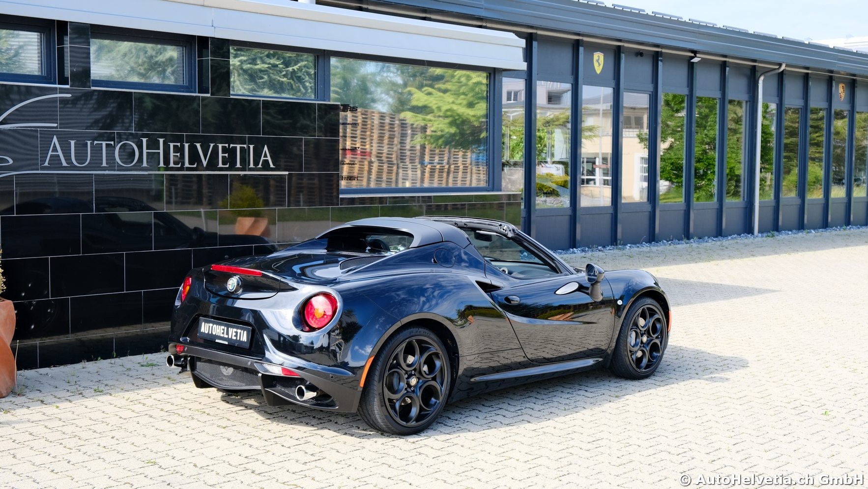 ALFA ROMEO 4C Spider 1750 TBi TCT-image-19