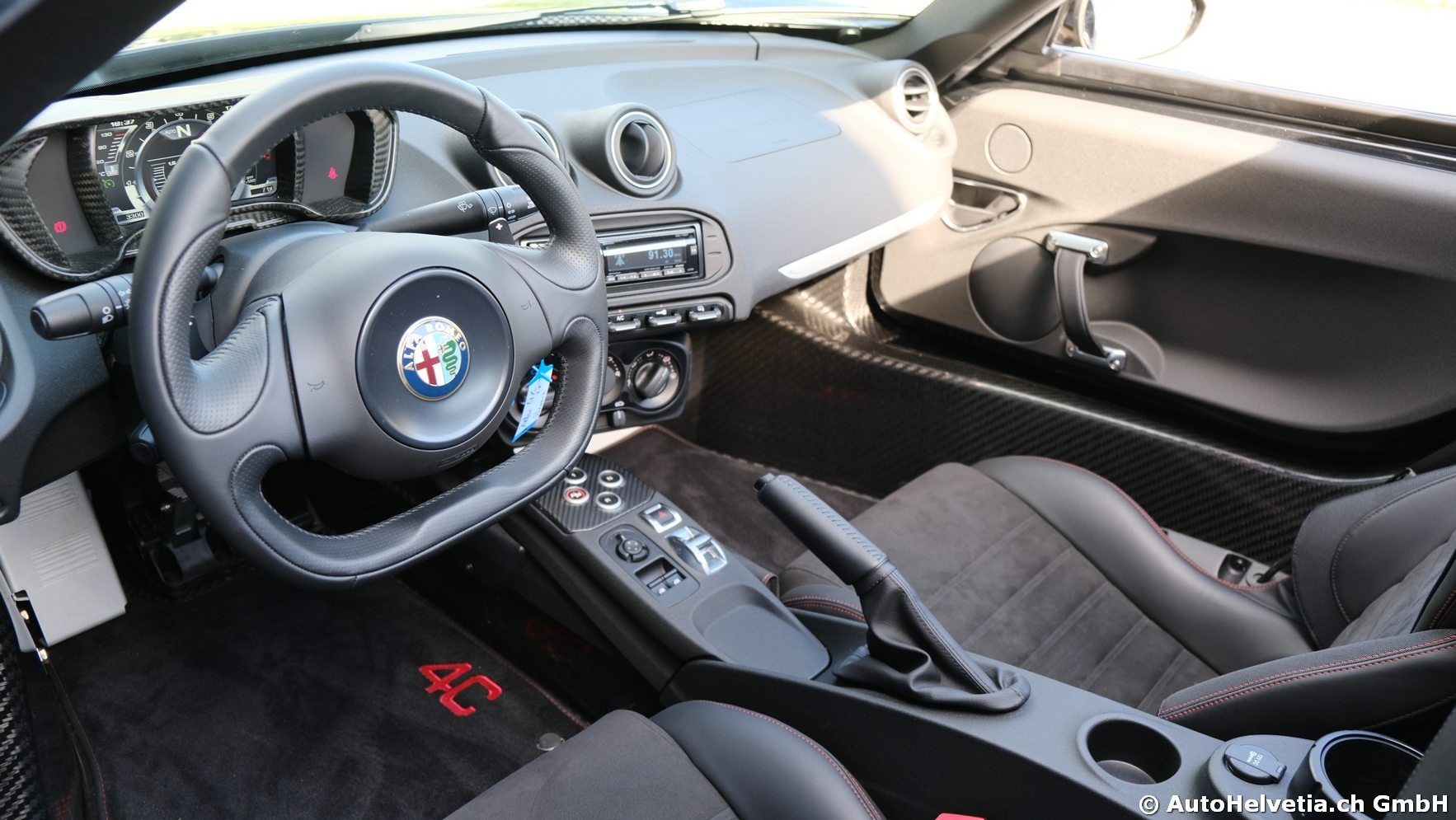 ALFA ROMEO 4C Spider 1750 TBi TCT-image-9