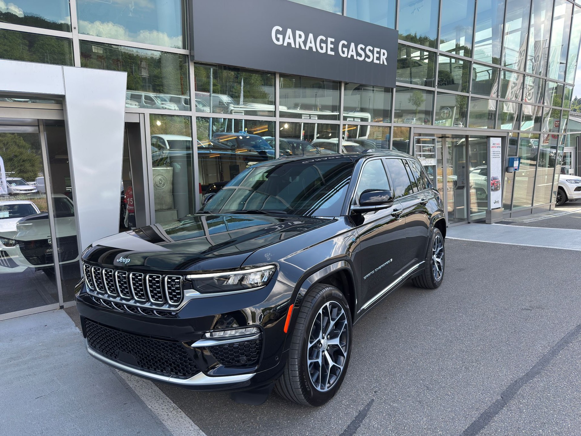 JEEP Grand Cherokee 2.0 Plug-in-Hybrid Summit Reserve 4xe