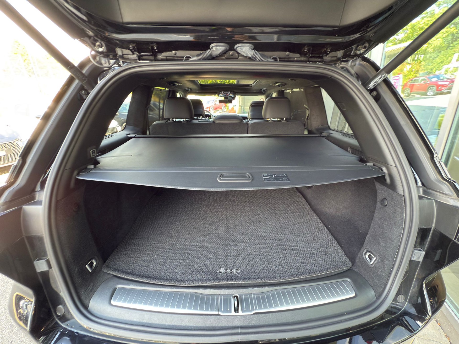 JEEP Grand Cherokee 2.0 Plug-in-Hybrid Summit Reserve 4xe-image-16