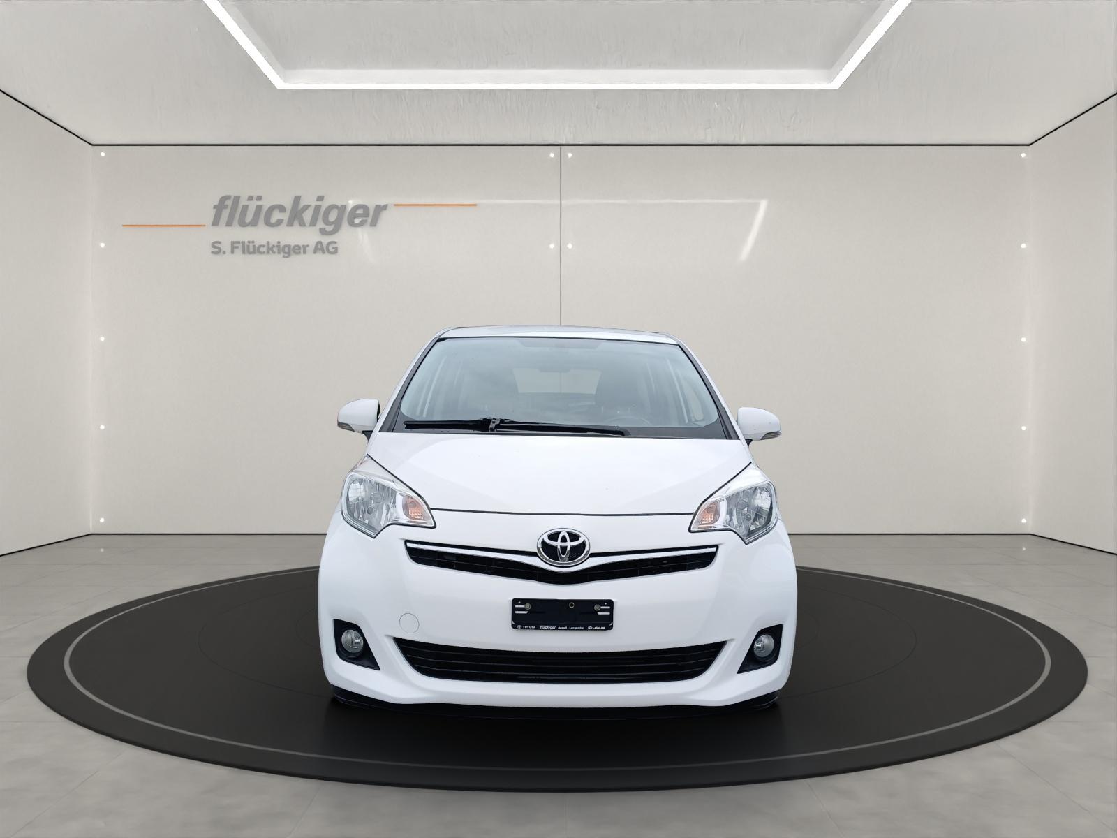 TOYOTA Verso-S 1.33 VVT-i Linea Luna-showroom-element-1