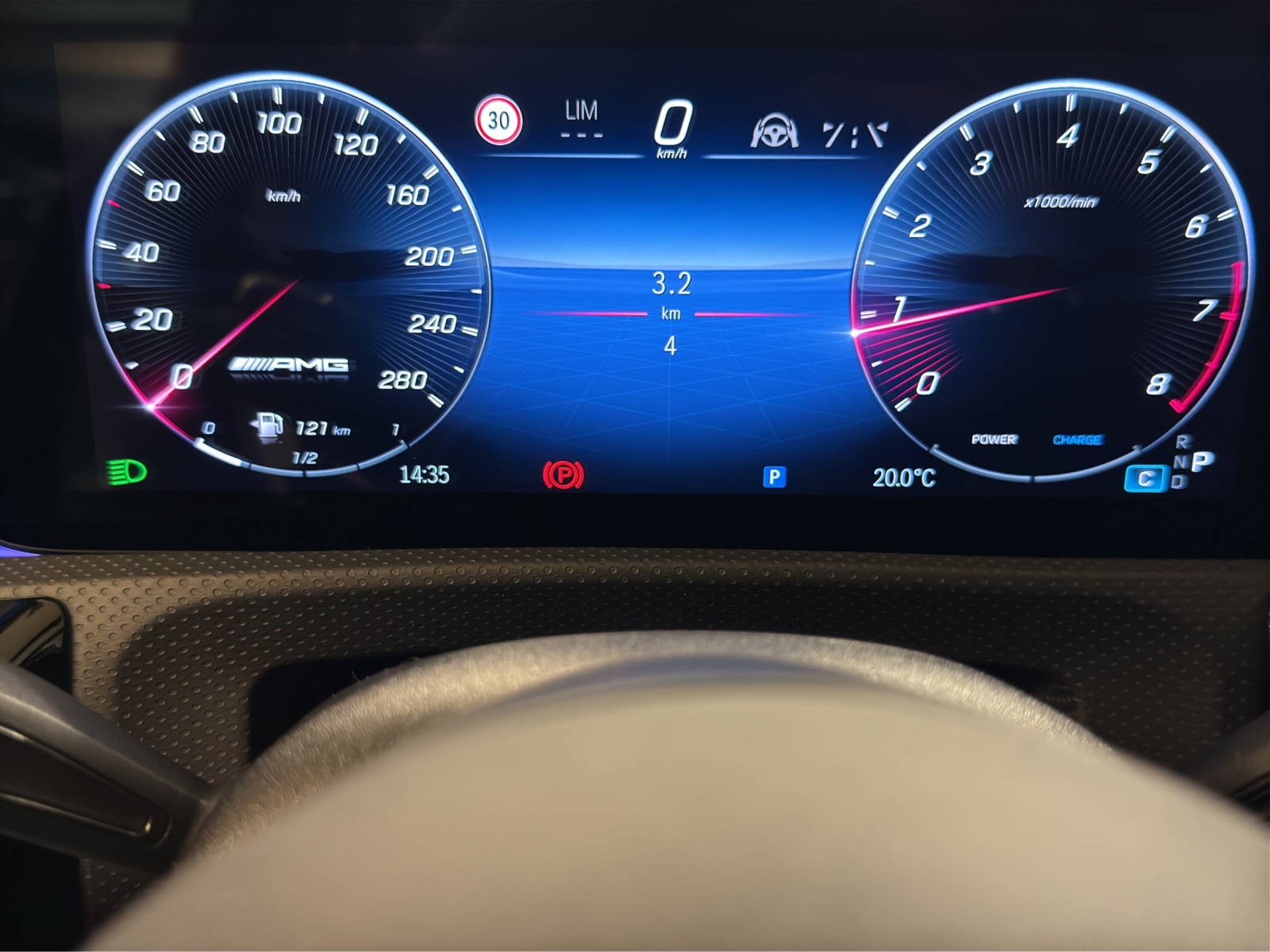 MERCEDES-BENZ A AMG 35 4M Berline Compacte-image-6