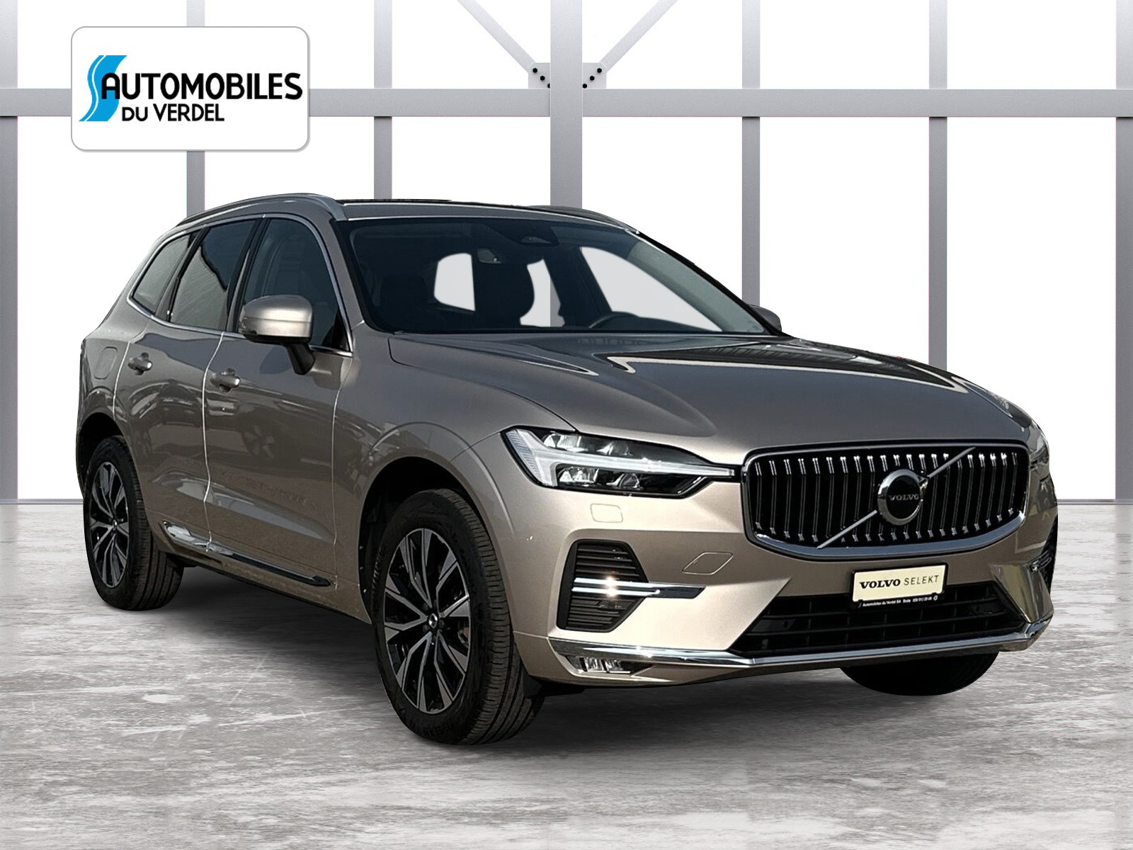 VOLVO XC60 2.0 B5 MH Diesel Plus Bright AWD-image-7