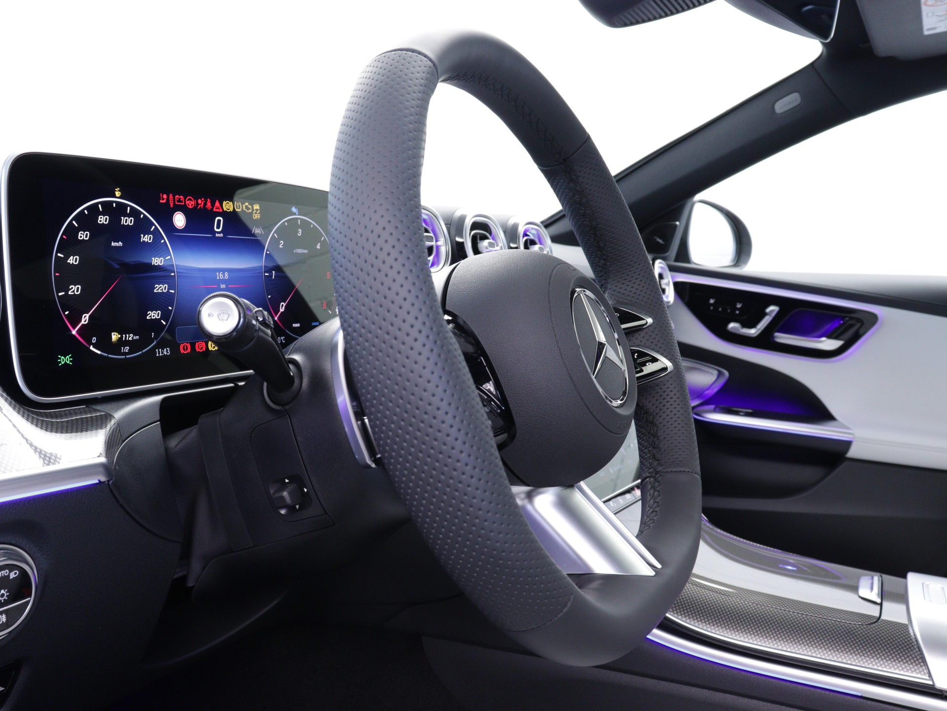 MERCEDES-BENZ C 220 d Swiss Star AMG Line 4matic Kombi-image-6
