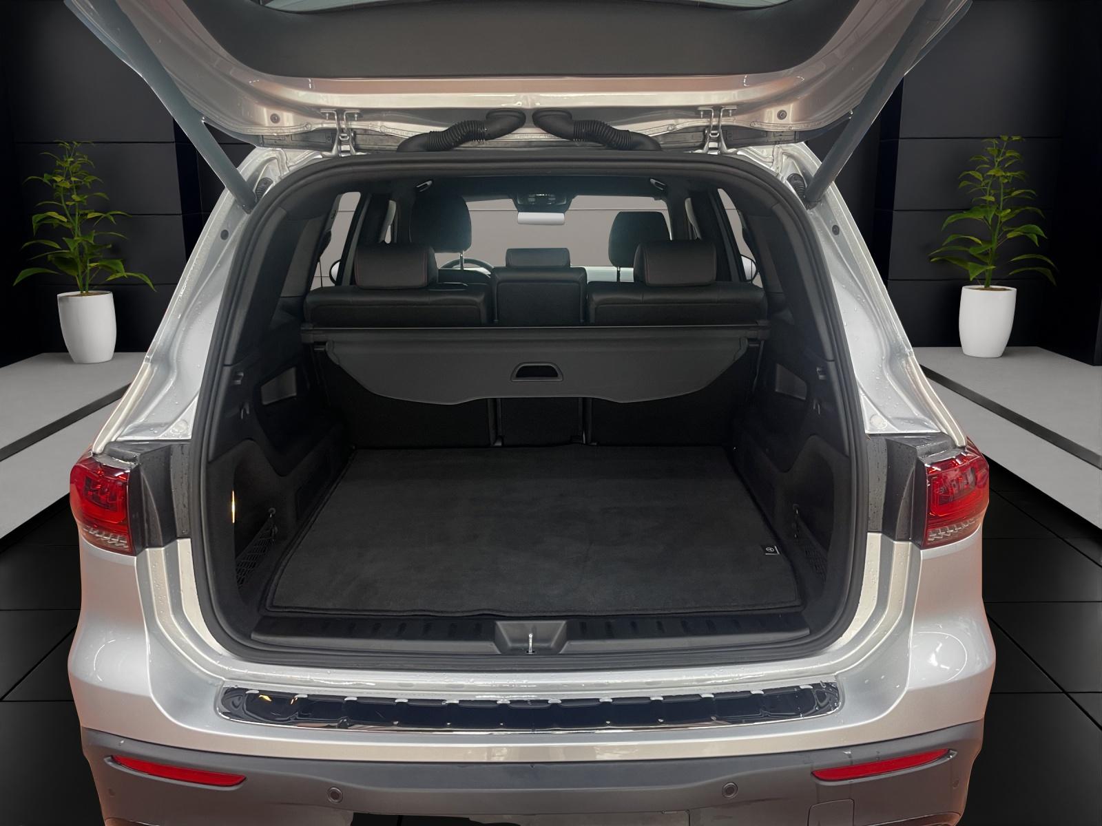 MERCEDES-BENZ EQB 350 4MATIC Swiss Star AMG Line-image-9